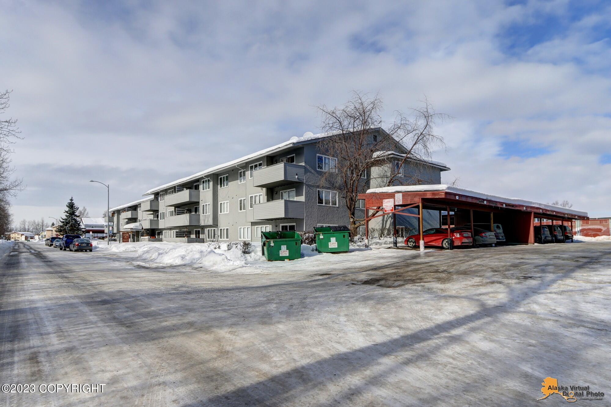 4333 San Ernesto Avenue Unit: #W303