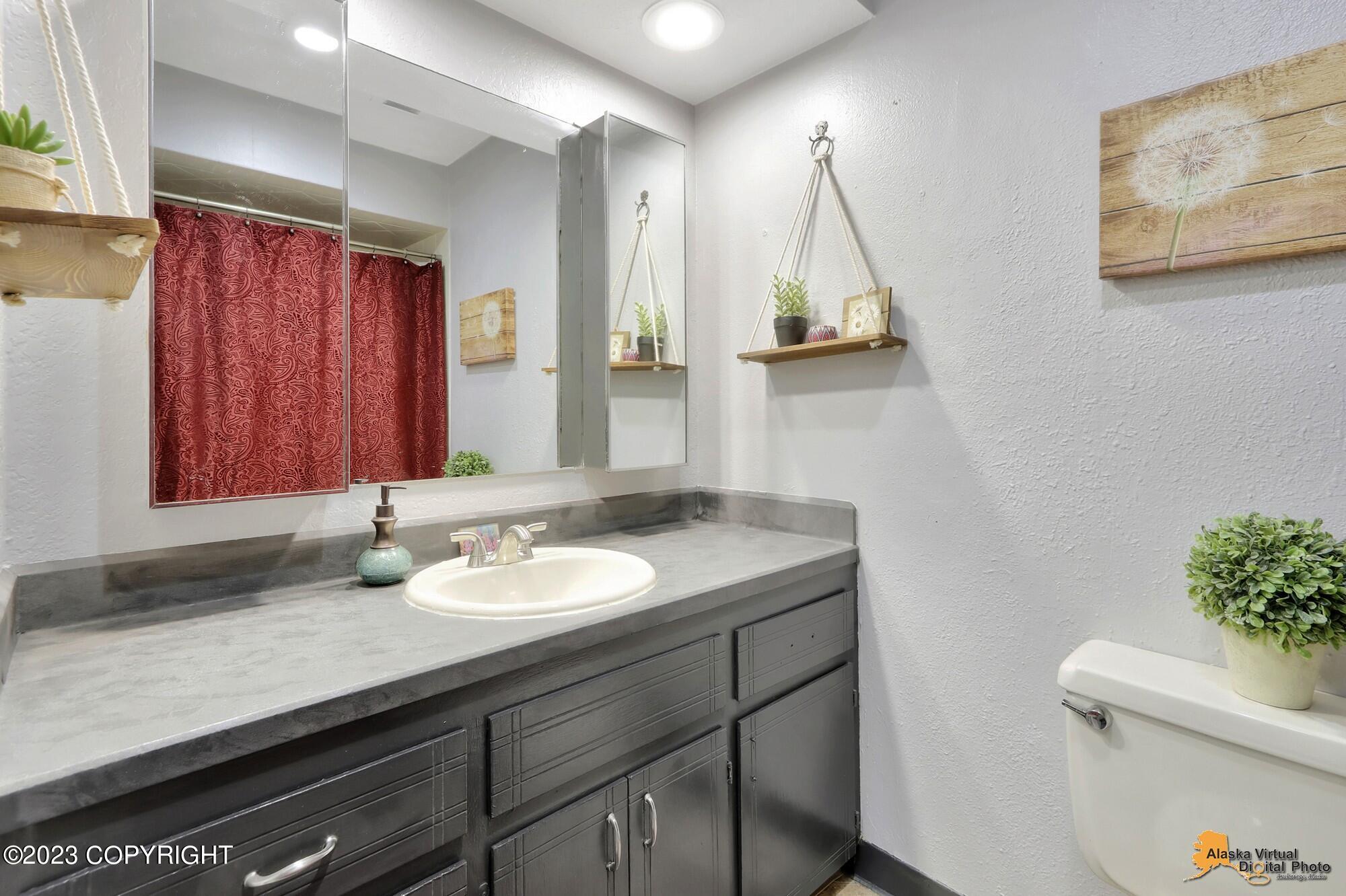4333 San Ernesto Avenue Unit: #W303
