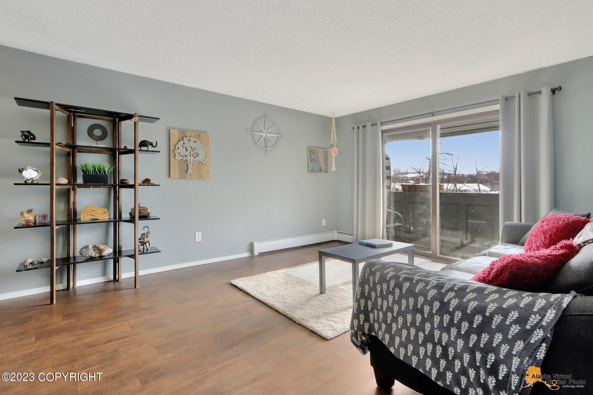 4333 San Ernesto Avenue Unit: #W303