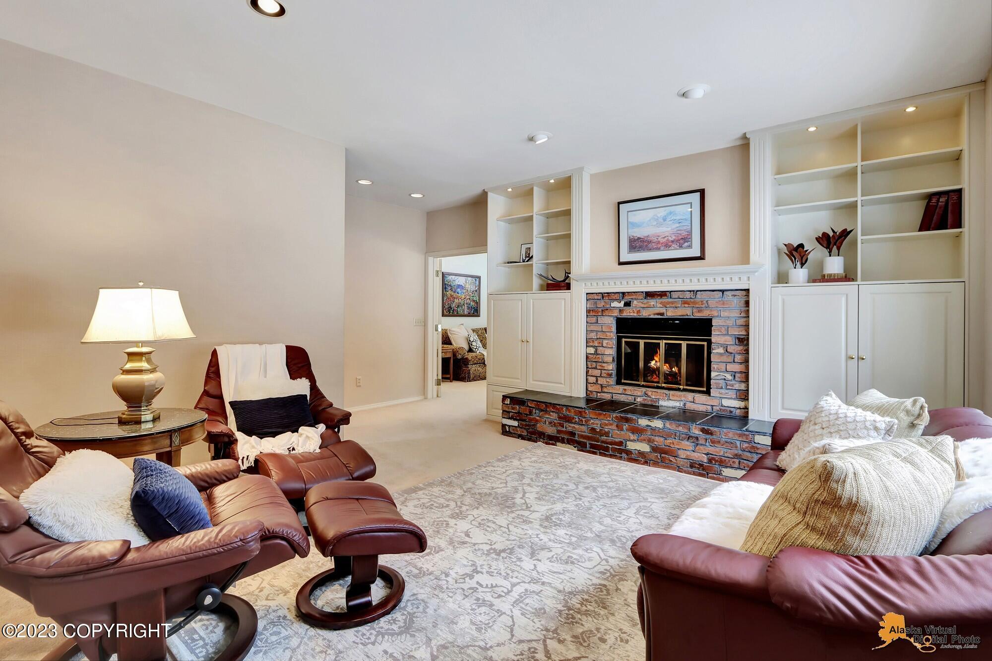 6731 Spectrum Circle