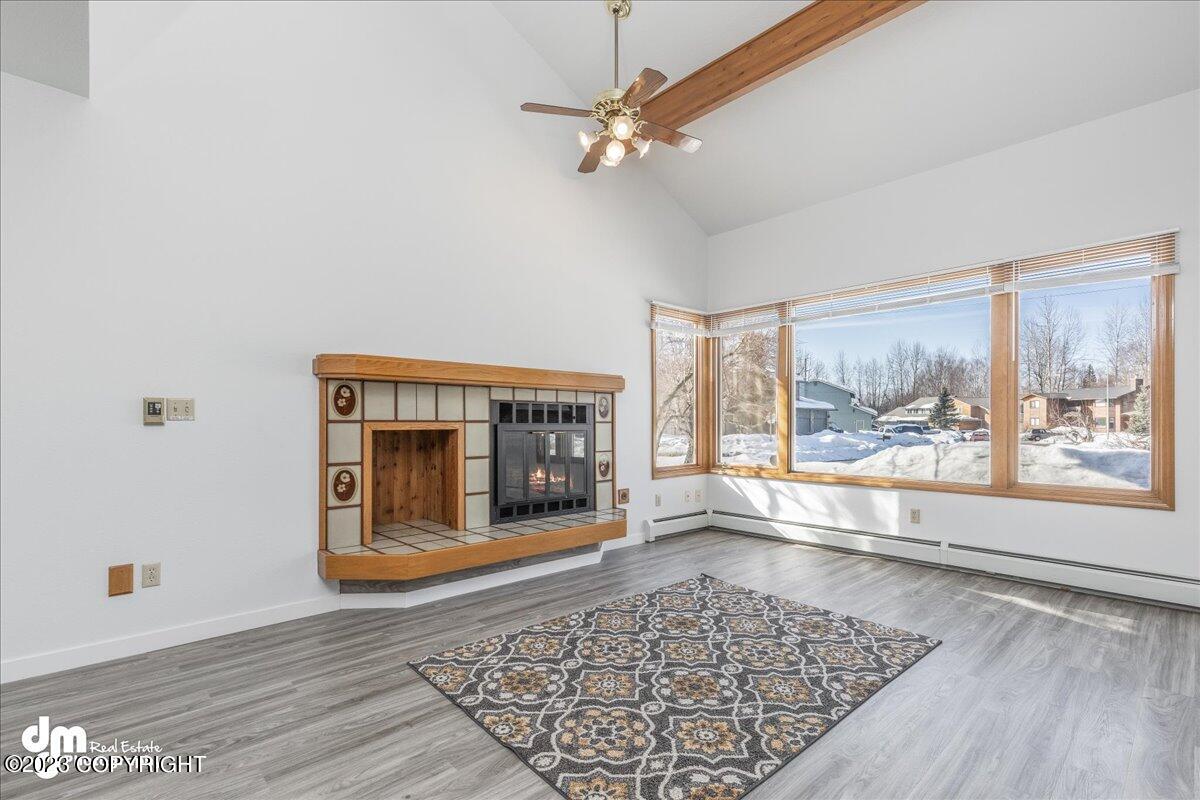 2561 Banbury Drive
