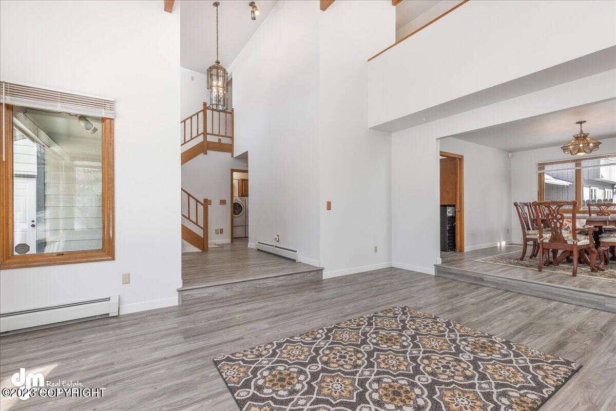 2561 Banbury Drive