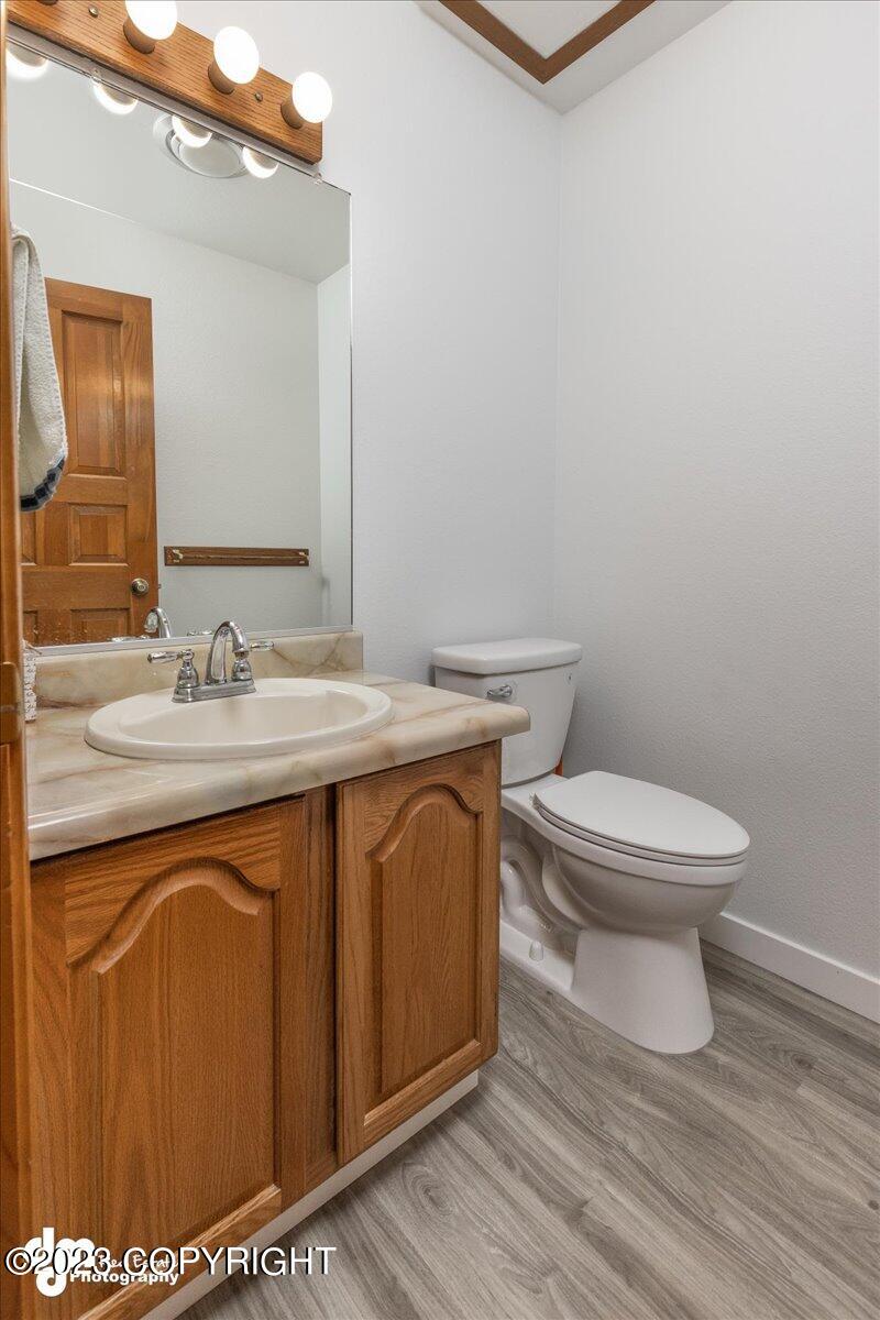 2561 Banbury Drive