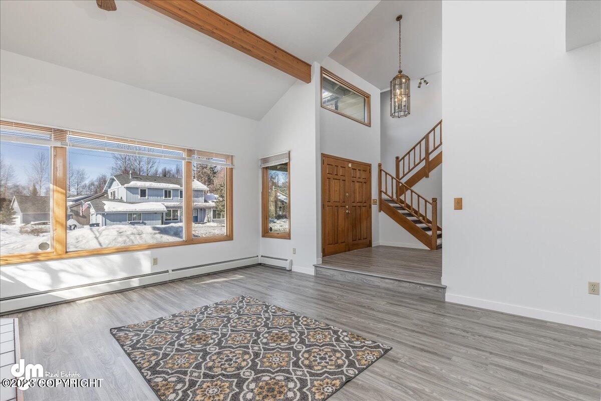 2561 Banbury Drive