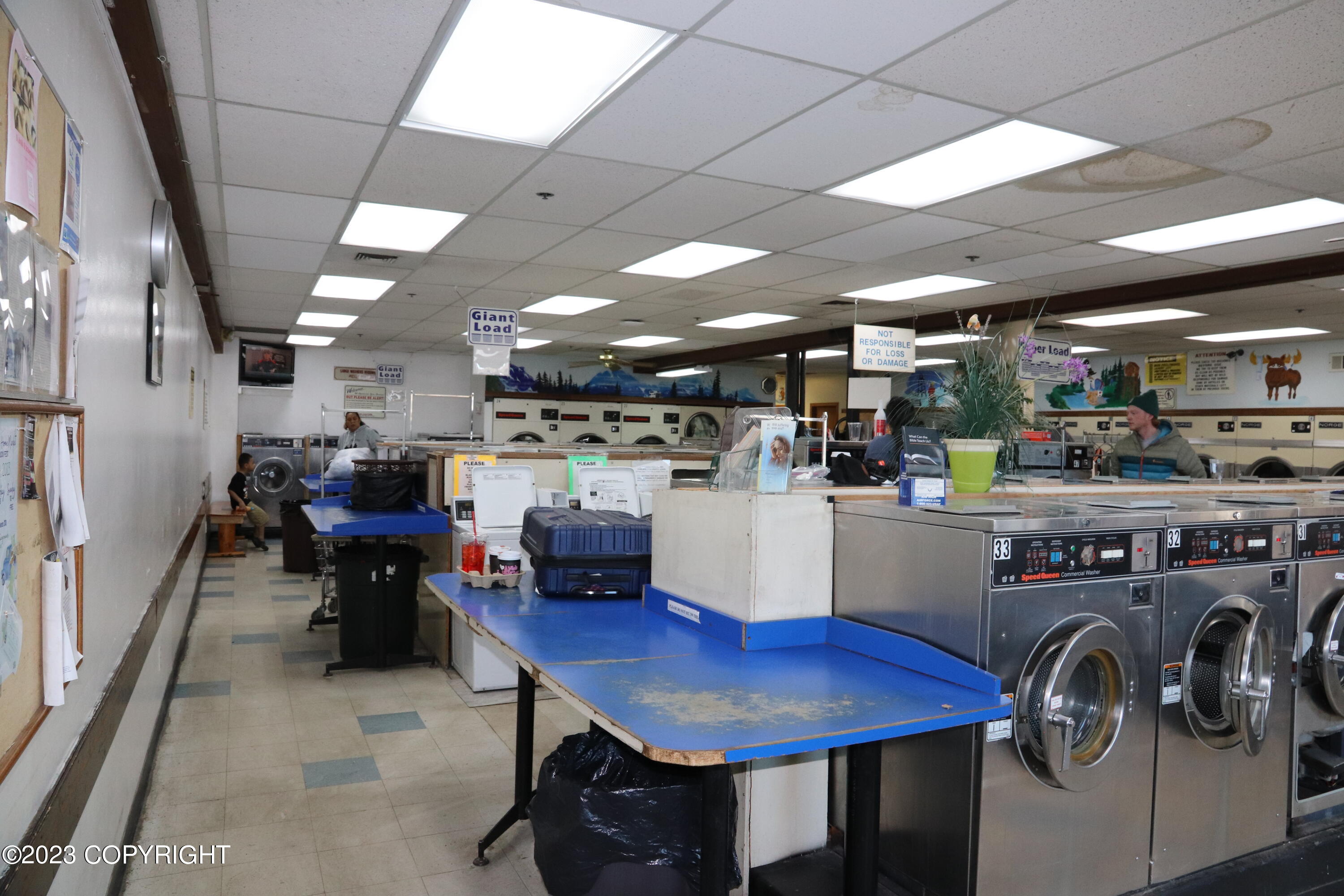 750 W Dimond Boulevard Unit: #120