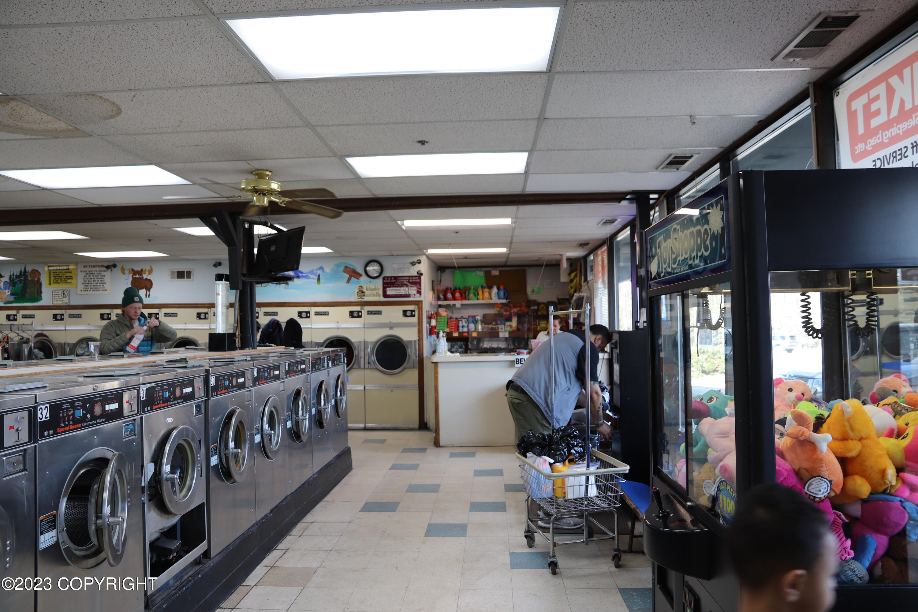 750 W Dimond Boulevard Unit: #120