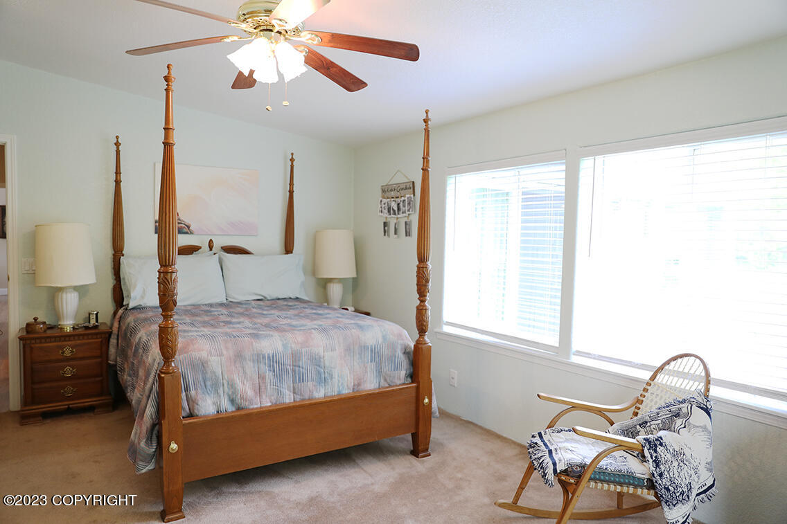 16000 Jupiter Avenue