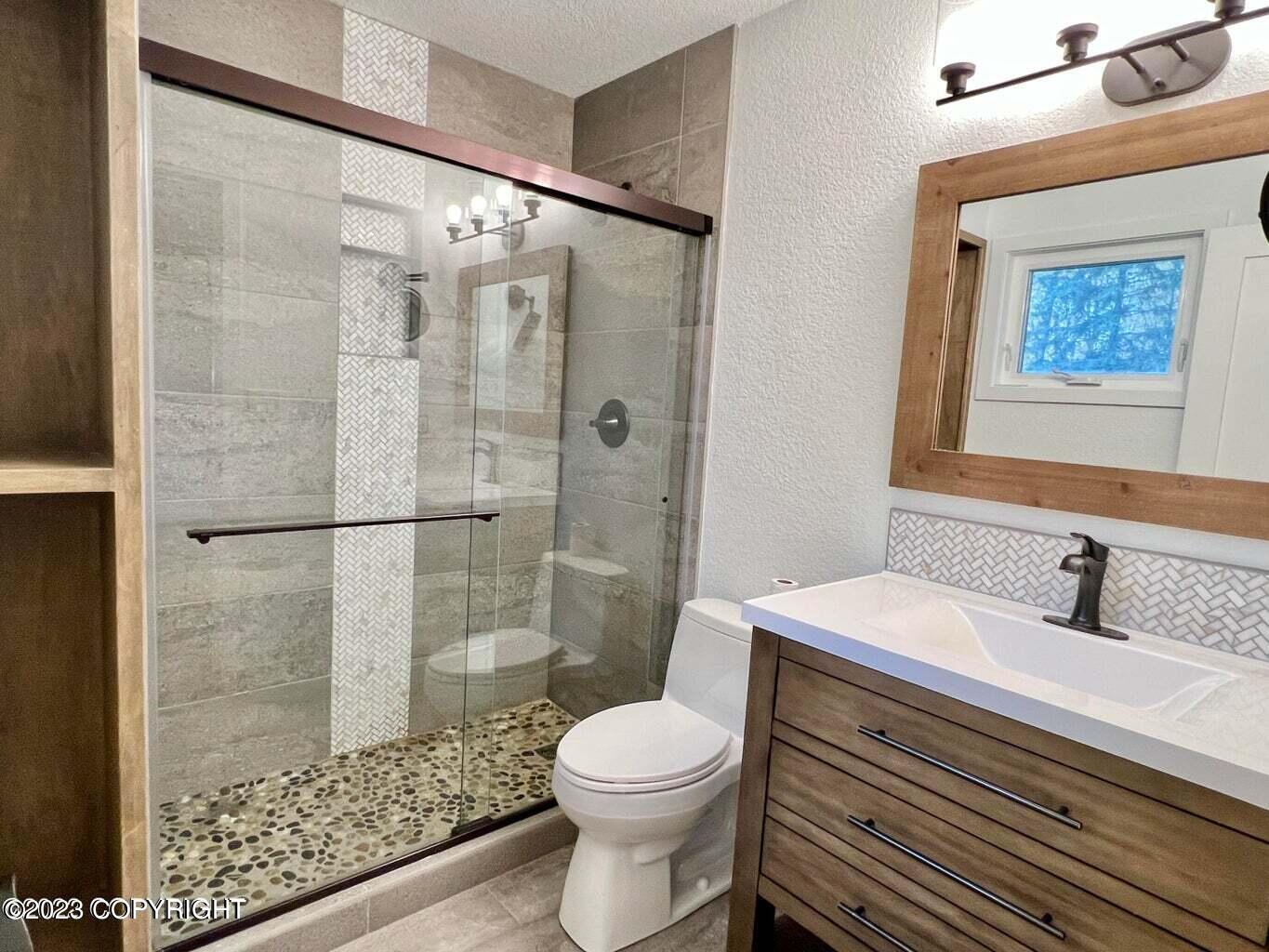 6841 Whitehall Street