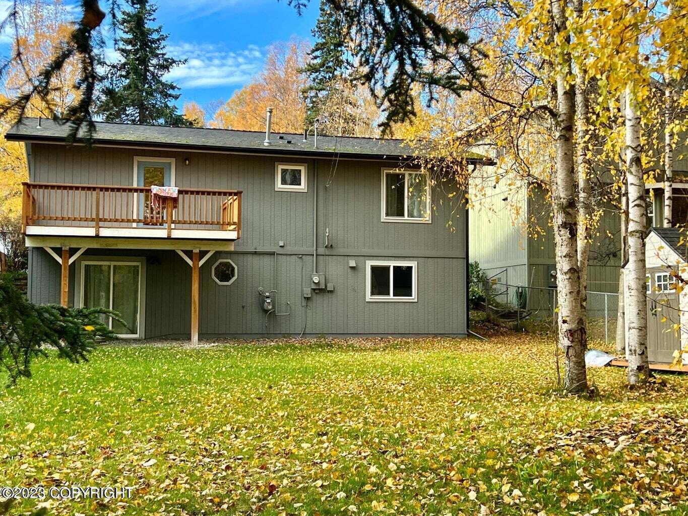 6841 Whitehall Street