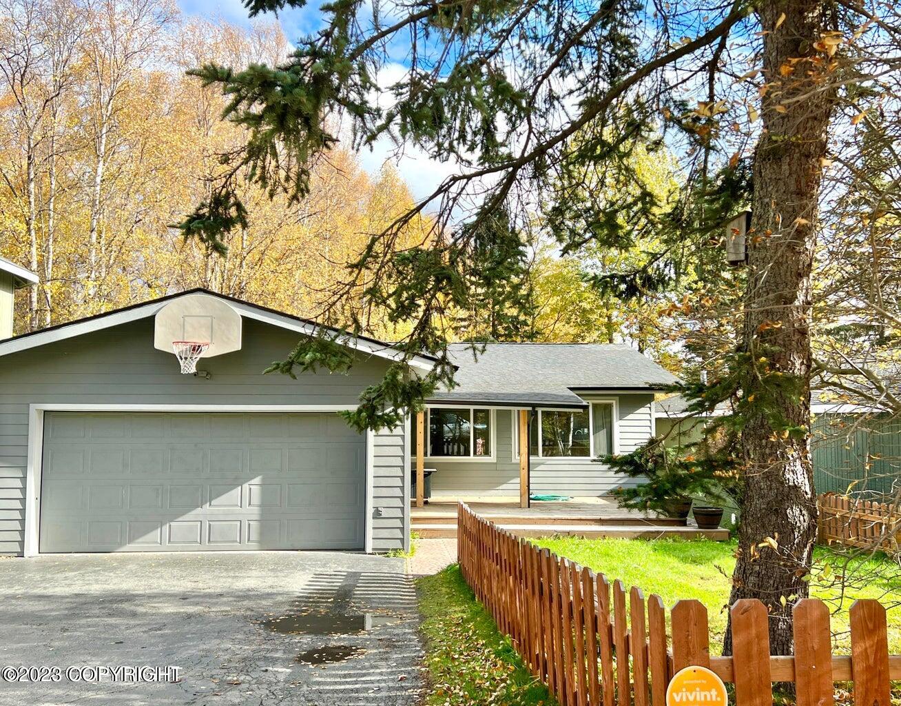 6841 Whitehall Street