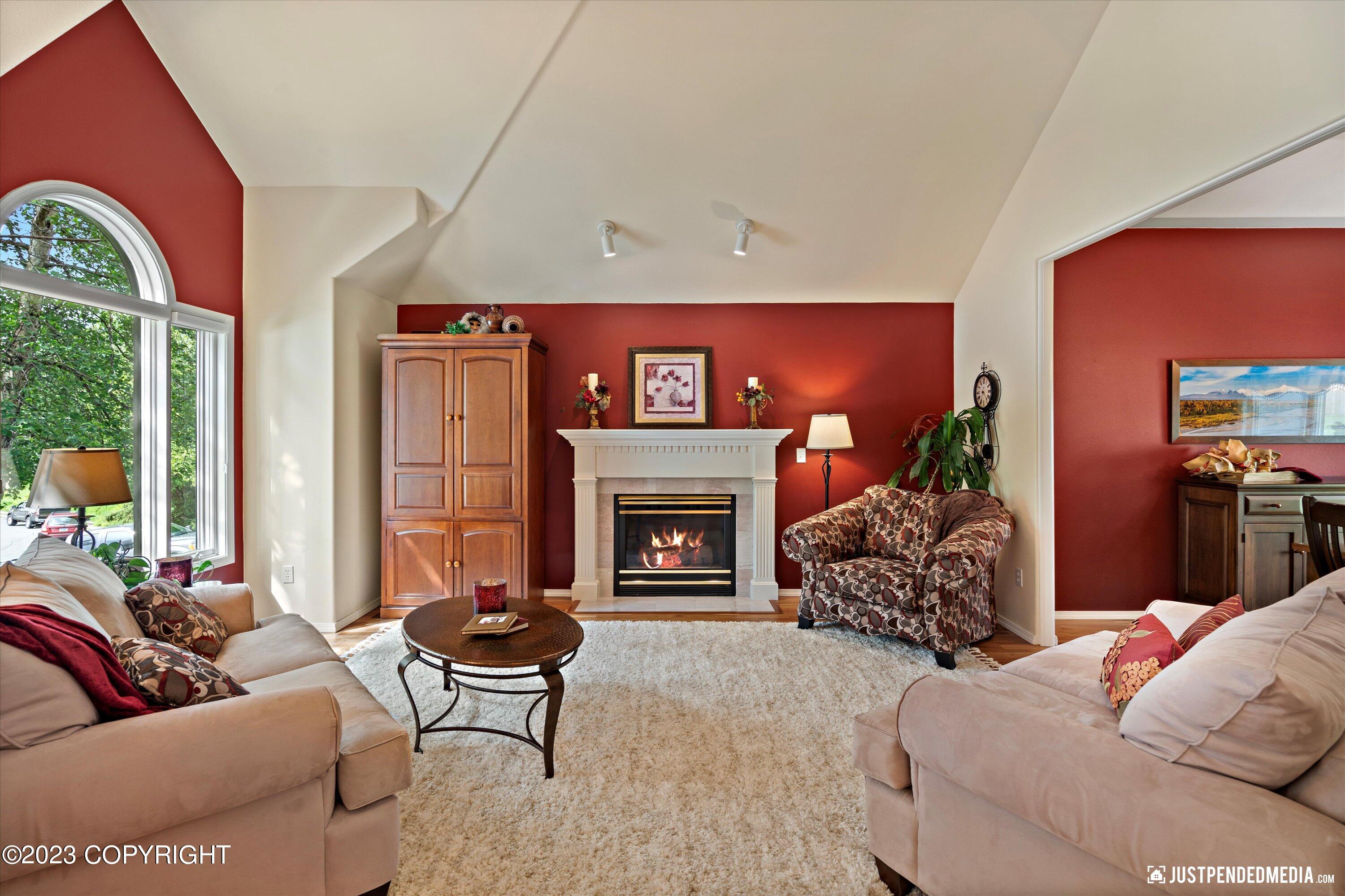 7211 Setter Drive
