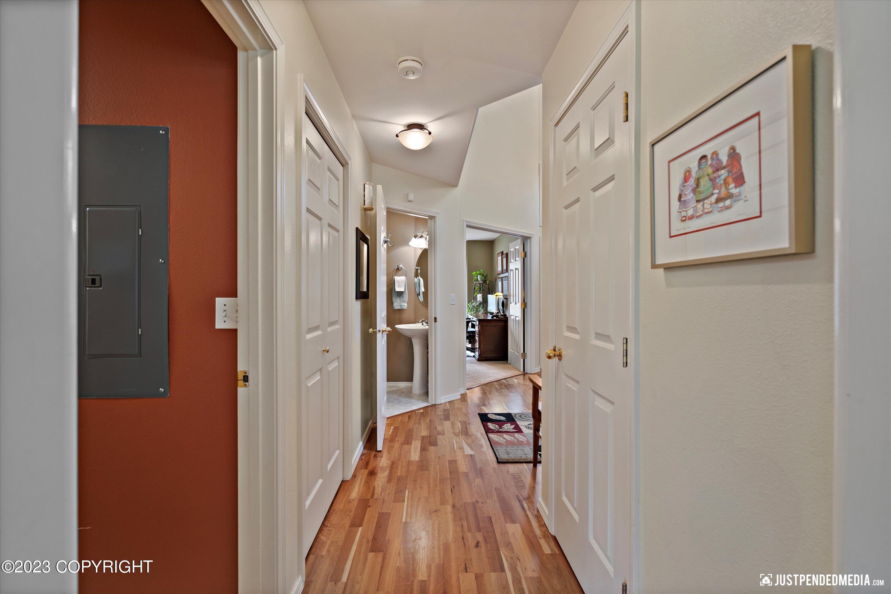 7211 Setter Drive