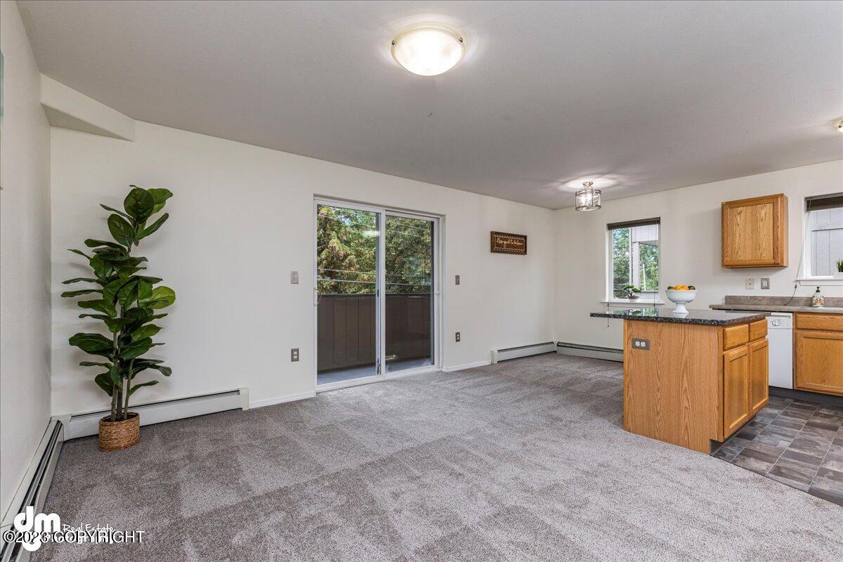 123 E 24th Avenue Unit: #4