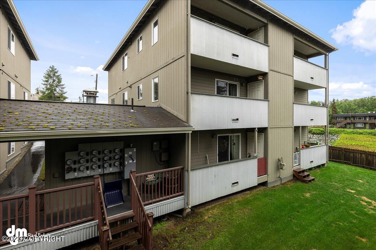 123 E 24th Avenue Unit: #4