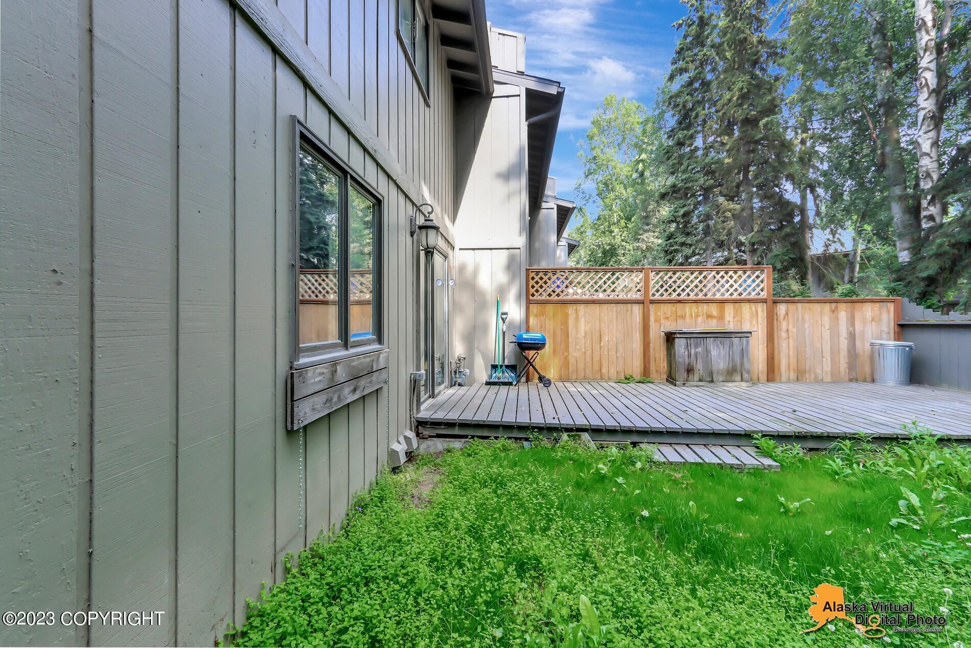 615 Highlander Circle