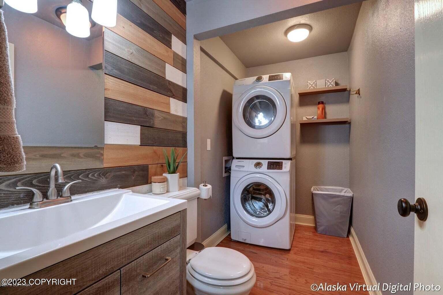 615 Highlander Circle