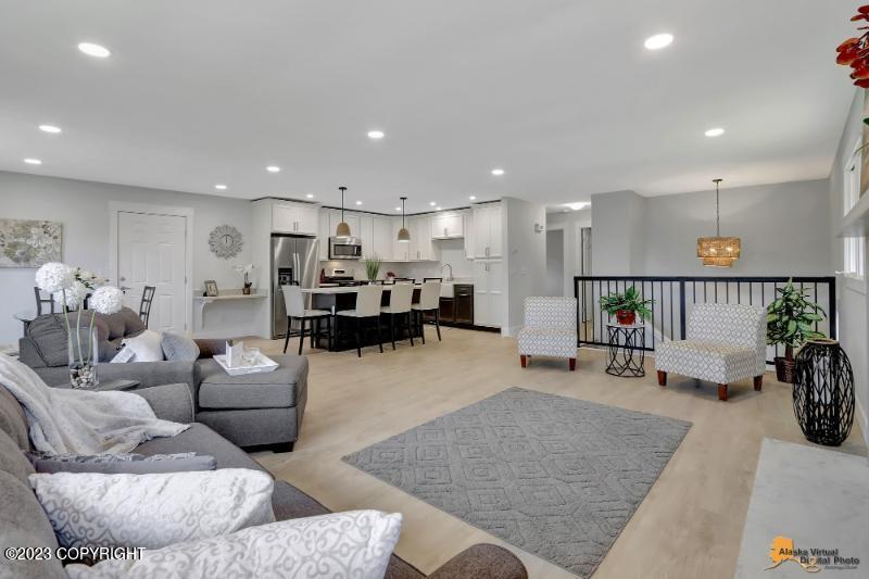 4810 Catkin Circle