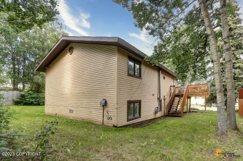 4810 Catkin Circle