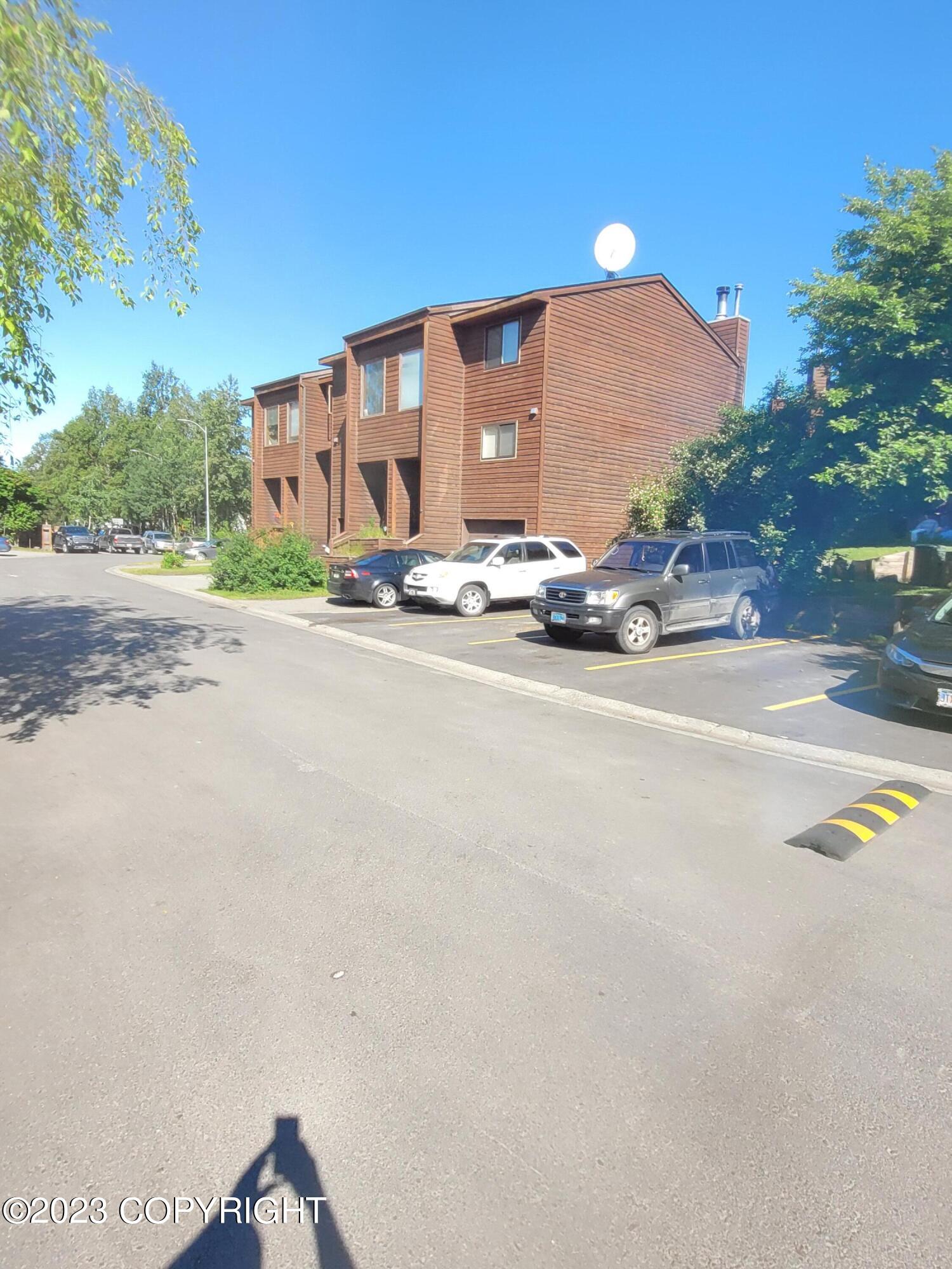 3711 Carleton Avenue