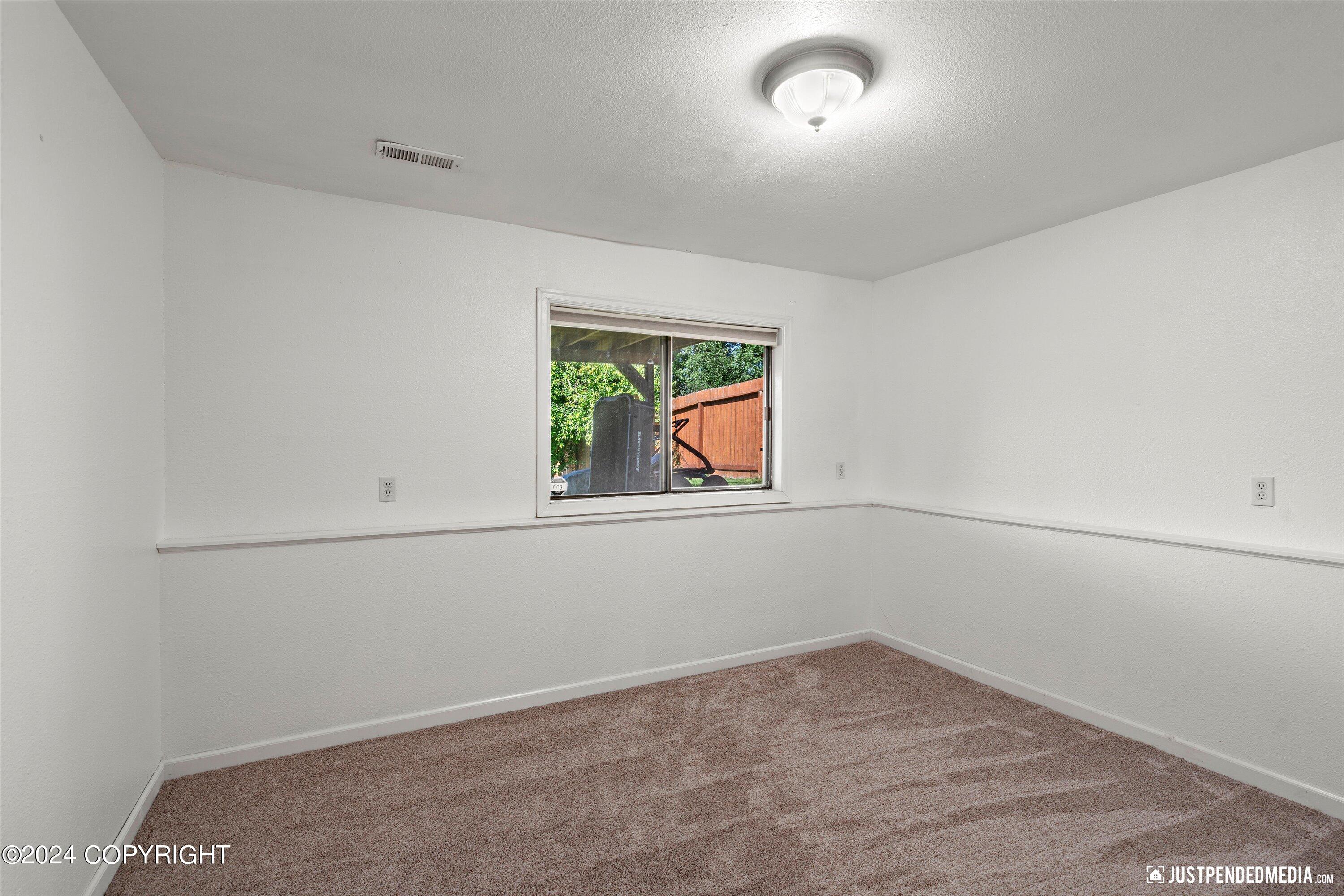 7540 Solarset Circle