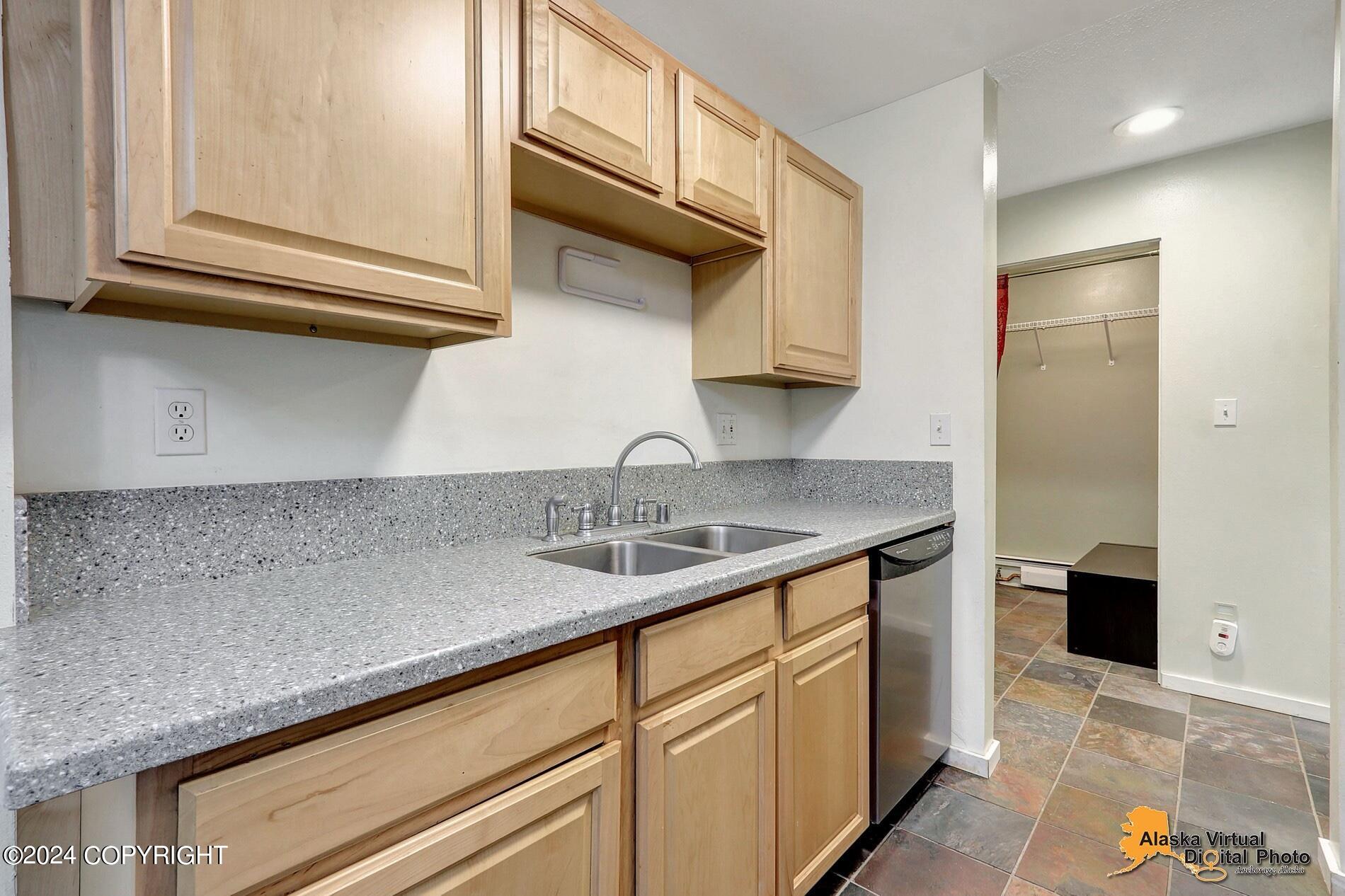 221 E 7th Avenue # 110 Unit: #110