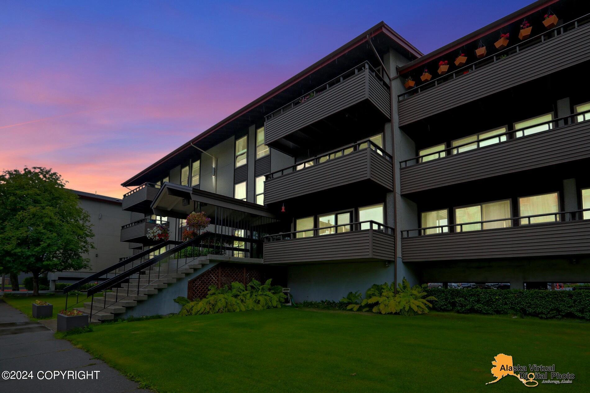 221 E 7th Avenue # 110 Unit: #110