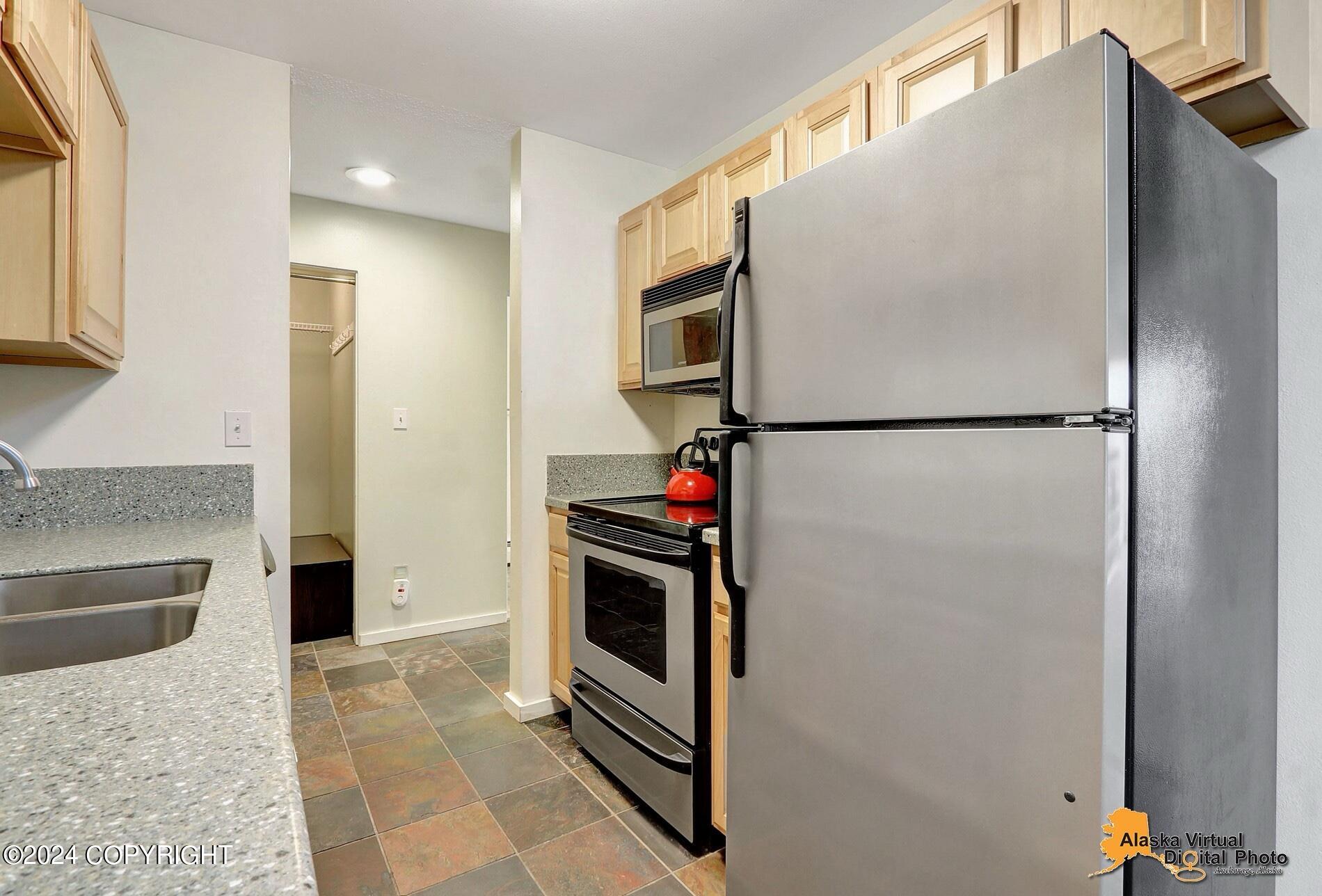 221 E 7th Avenue # 110 Unit: #110