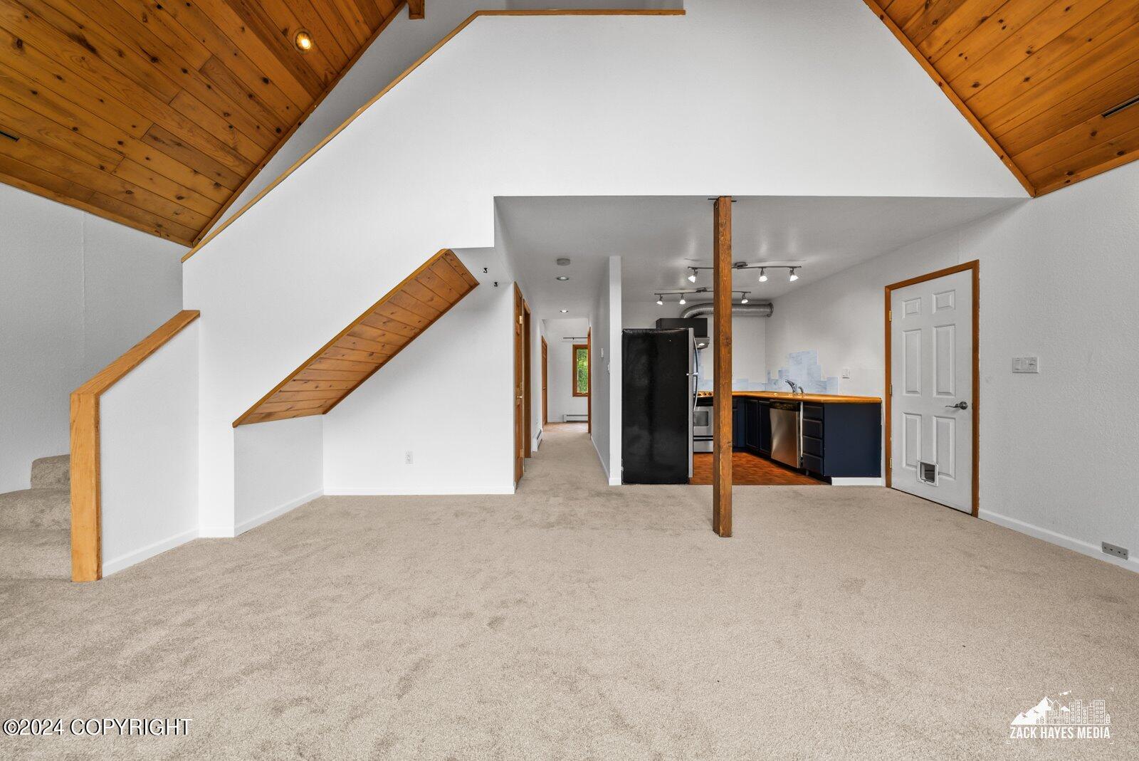 6422 Italy Circle