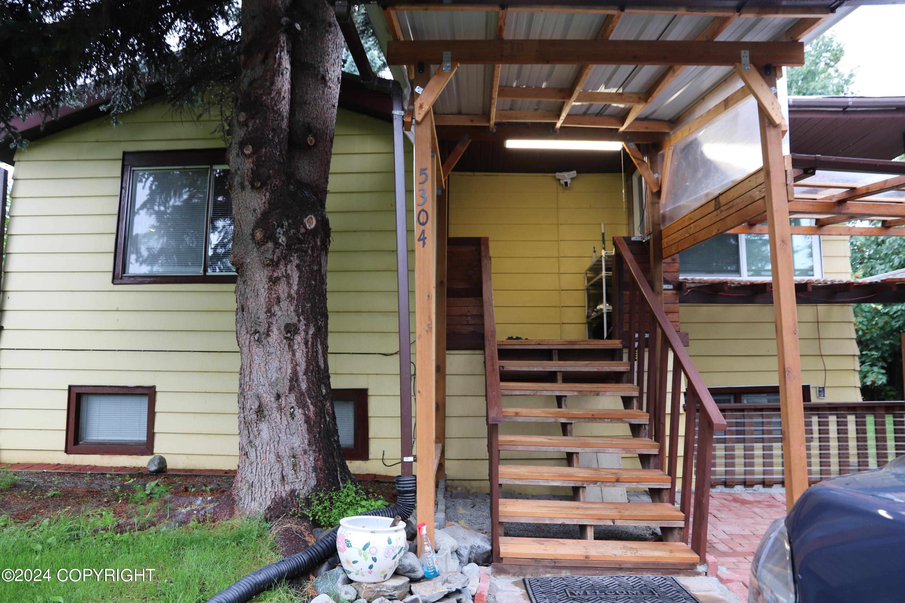 5304 Dorbrandt Street