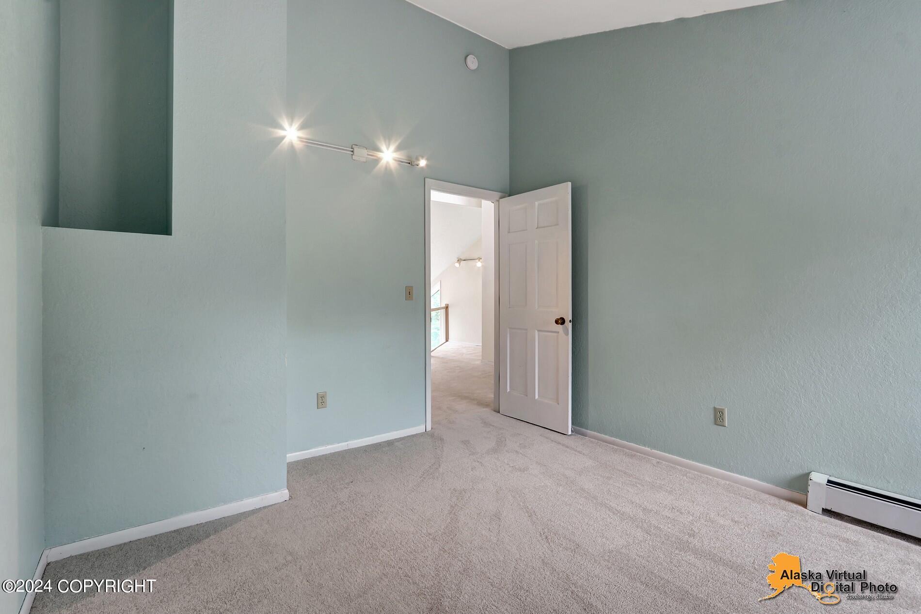 4377 Rendezvous Circle