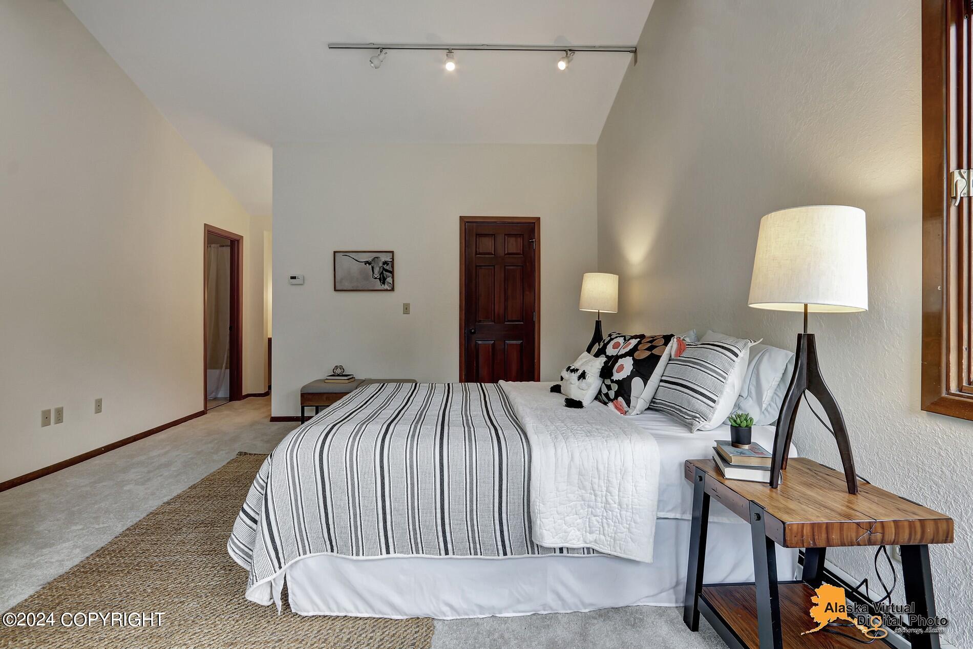 4377 Rendezvous Circle