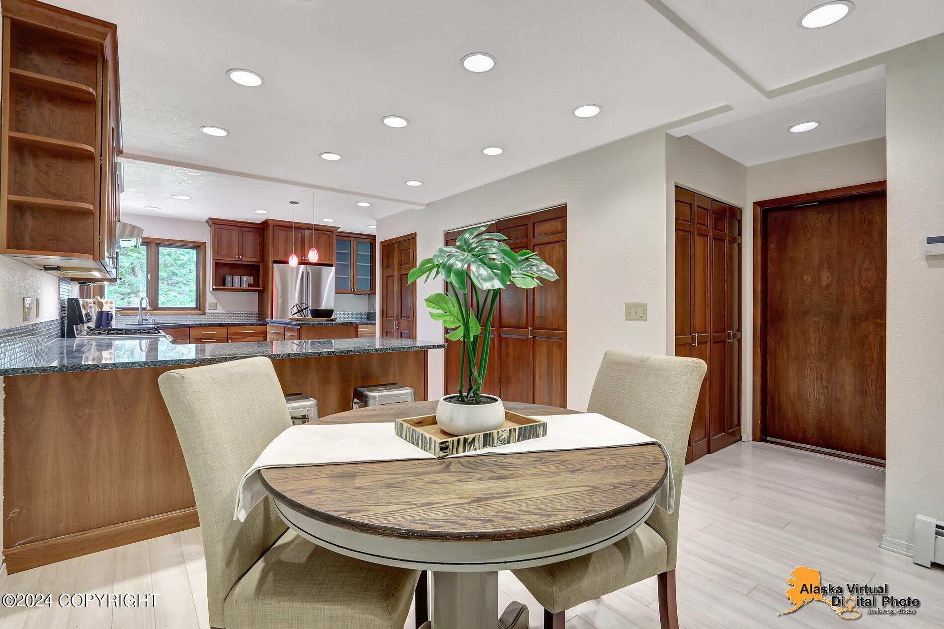 4377 Rendezvous Circle