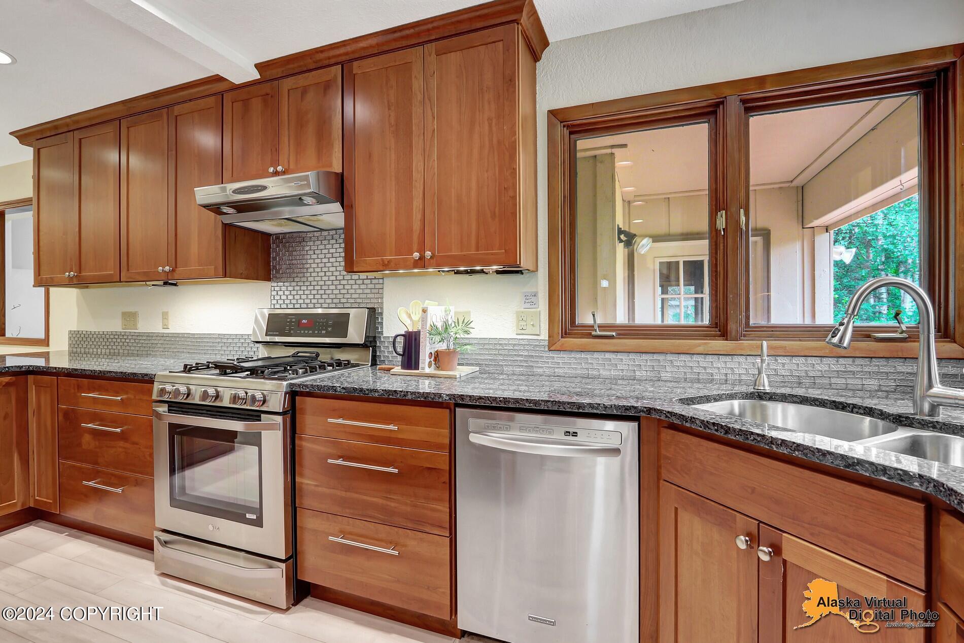 4377 Rendezvous Circle