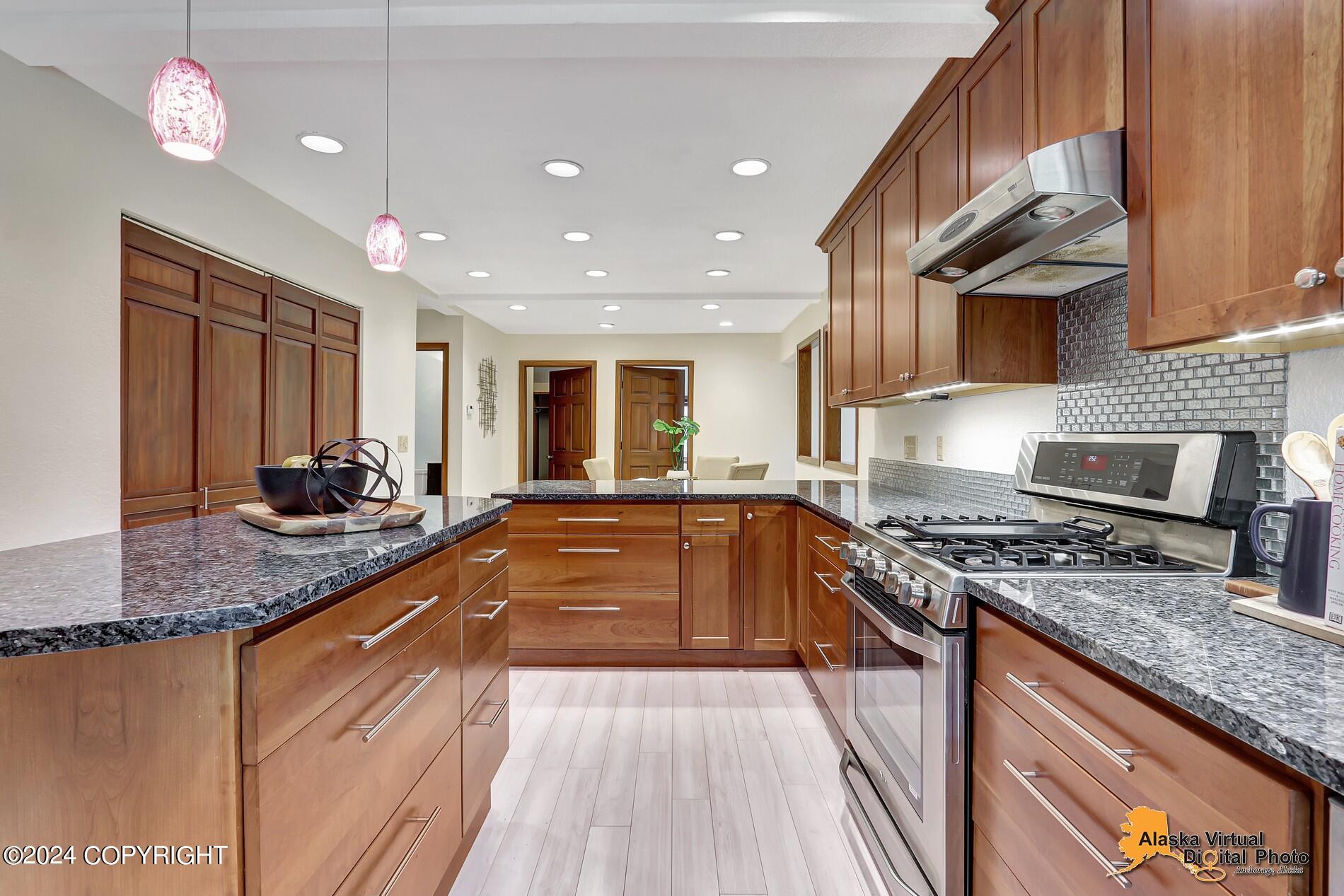 4377 Rendezvous Circle