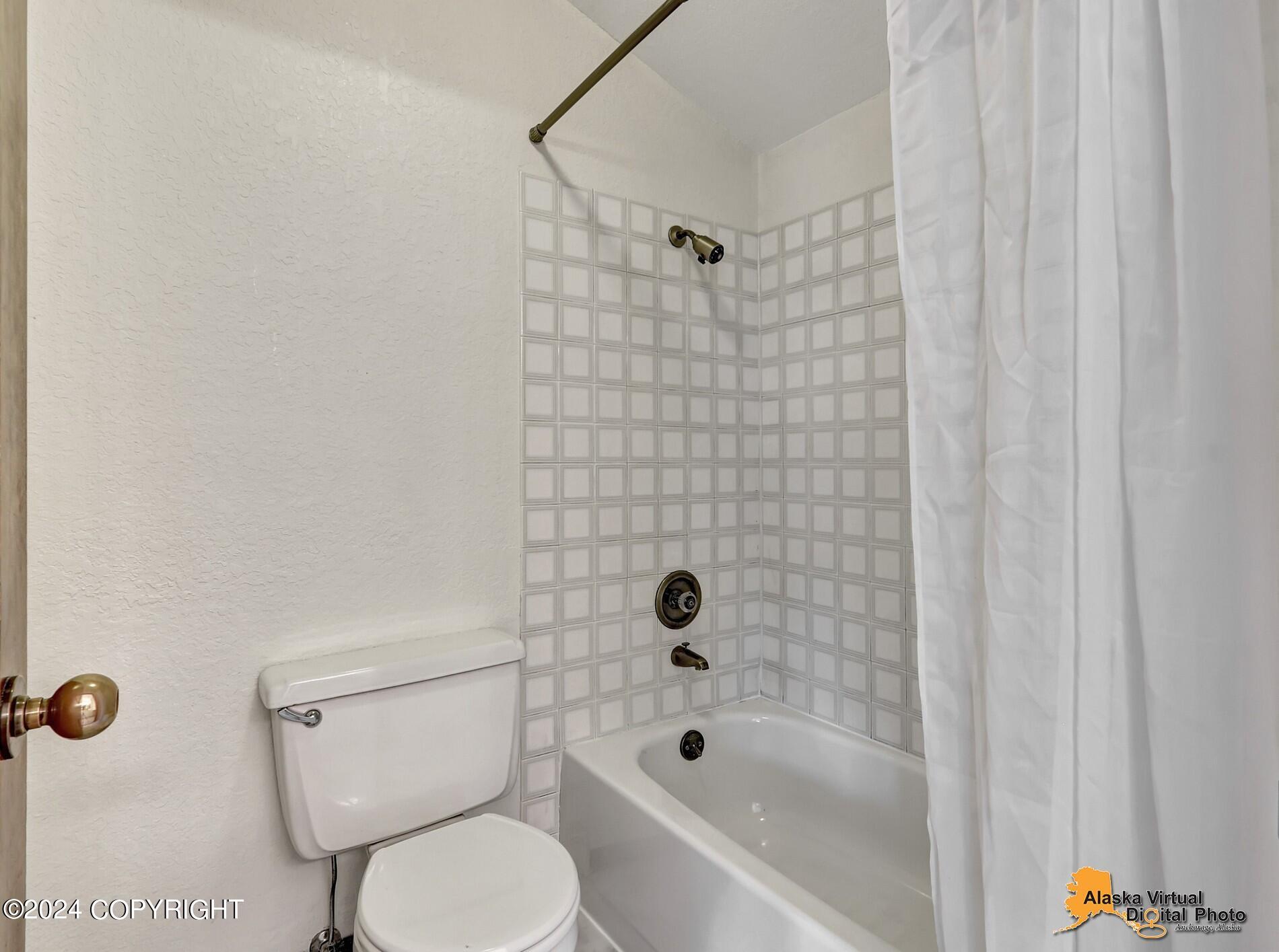 4377 Rendezvous Circle