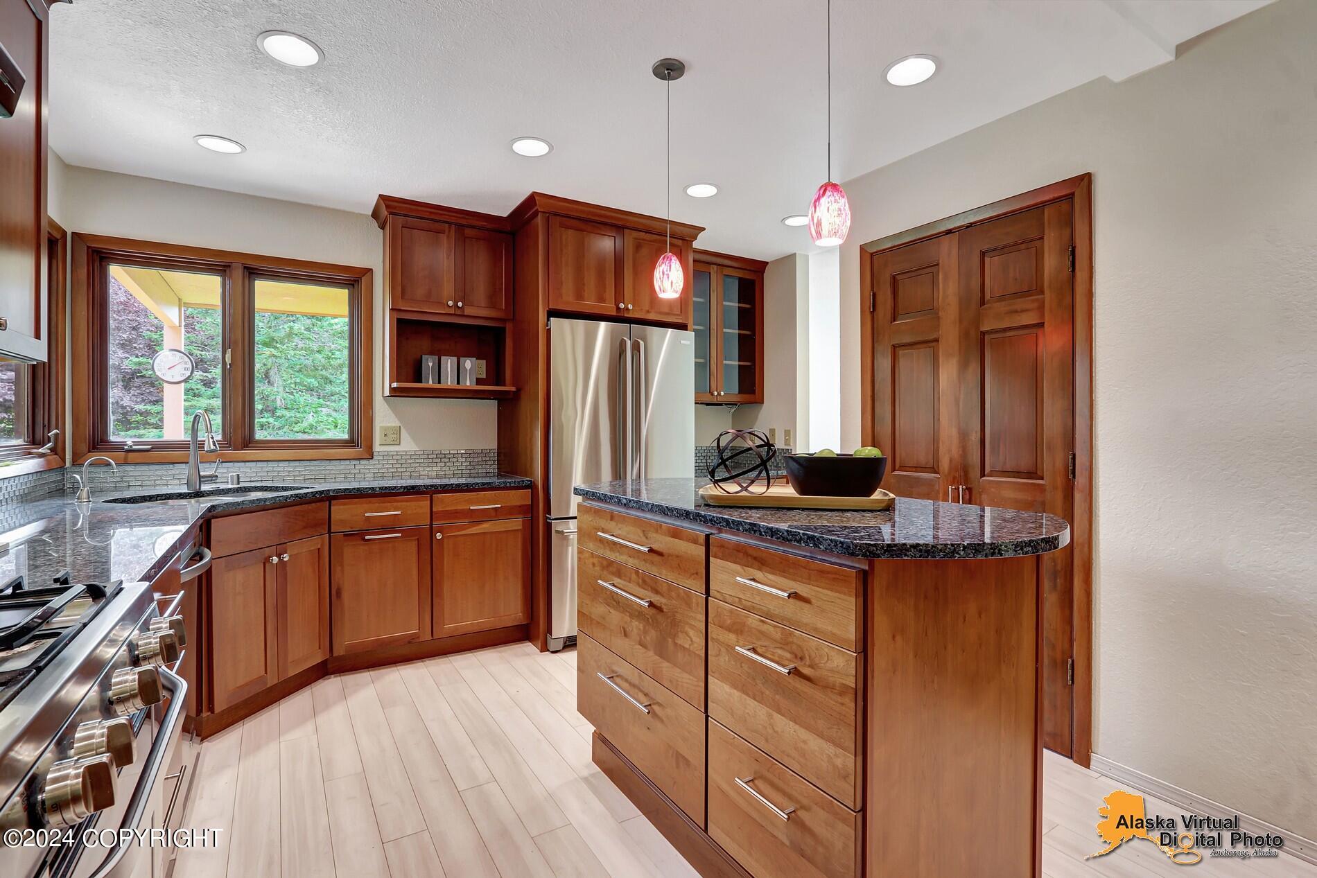 4377 Rendezvous Circle