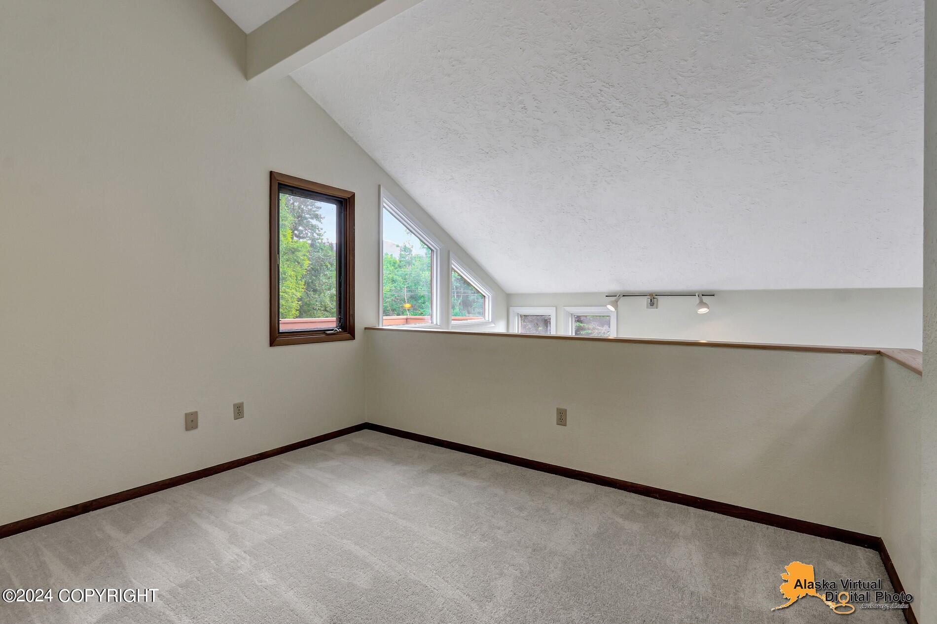 4377 Rendezvous Circle