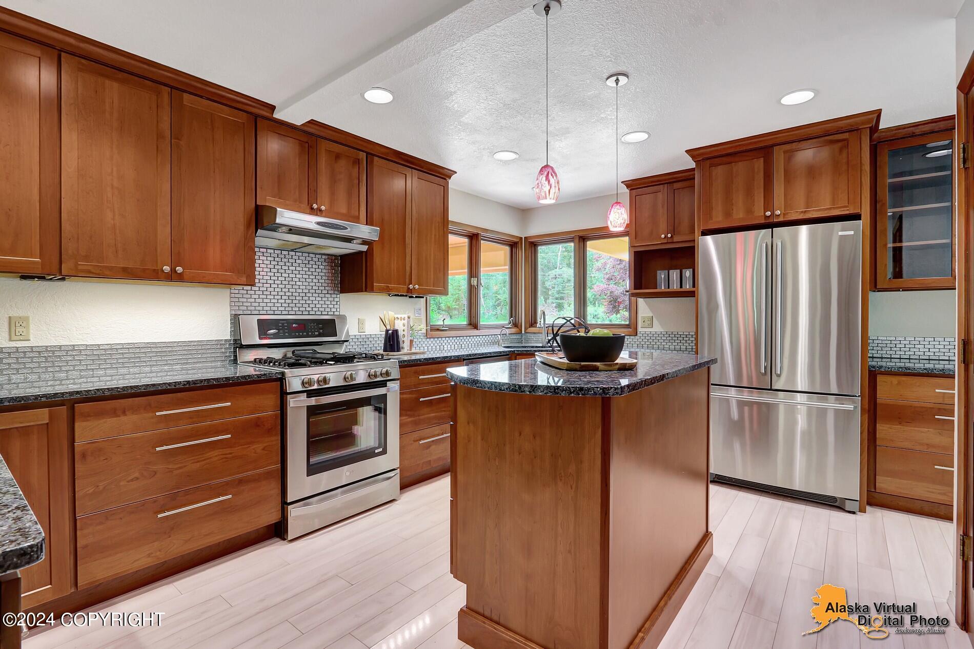 4377 Rendezvous Circle