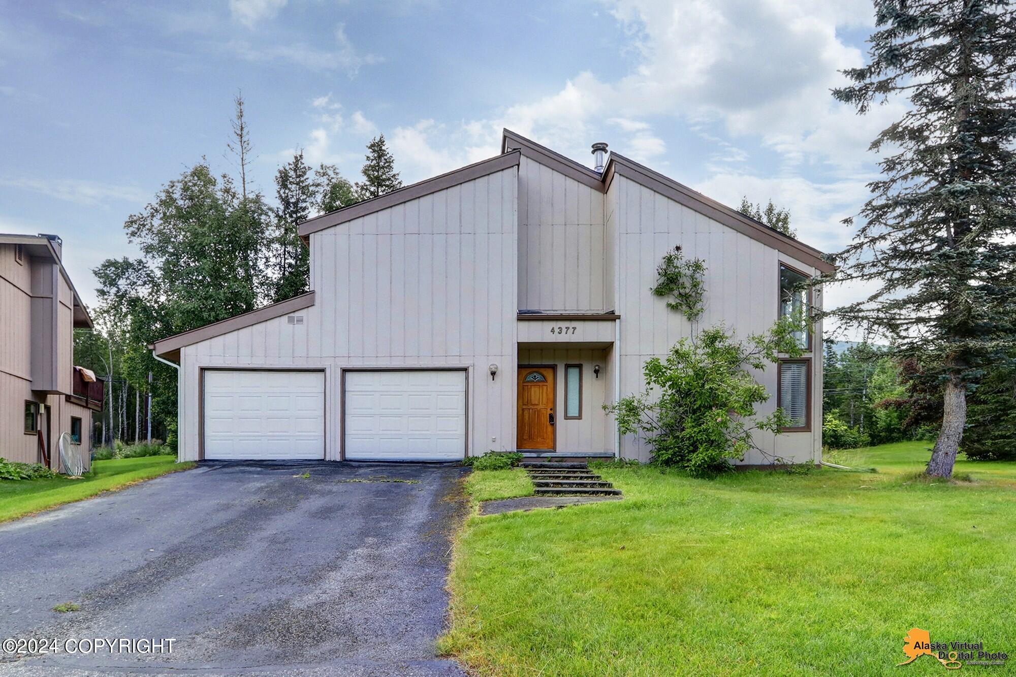 4377 Rendezvous Circle