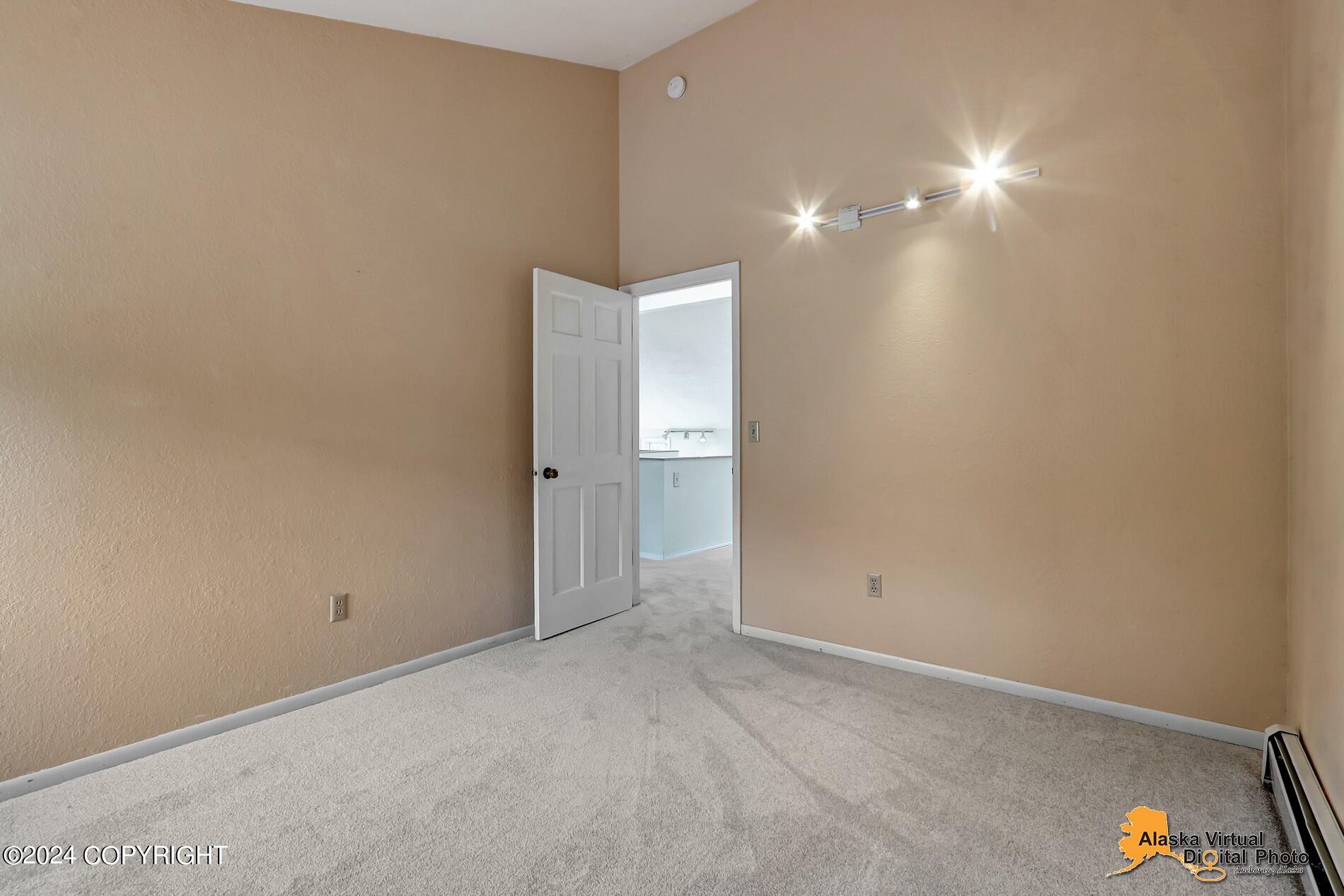 4377 Rendezvous Circle