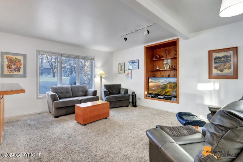 10950 Kaskanak Drive
