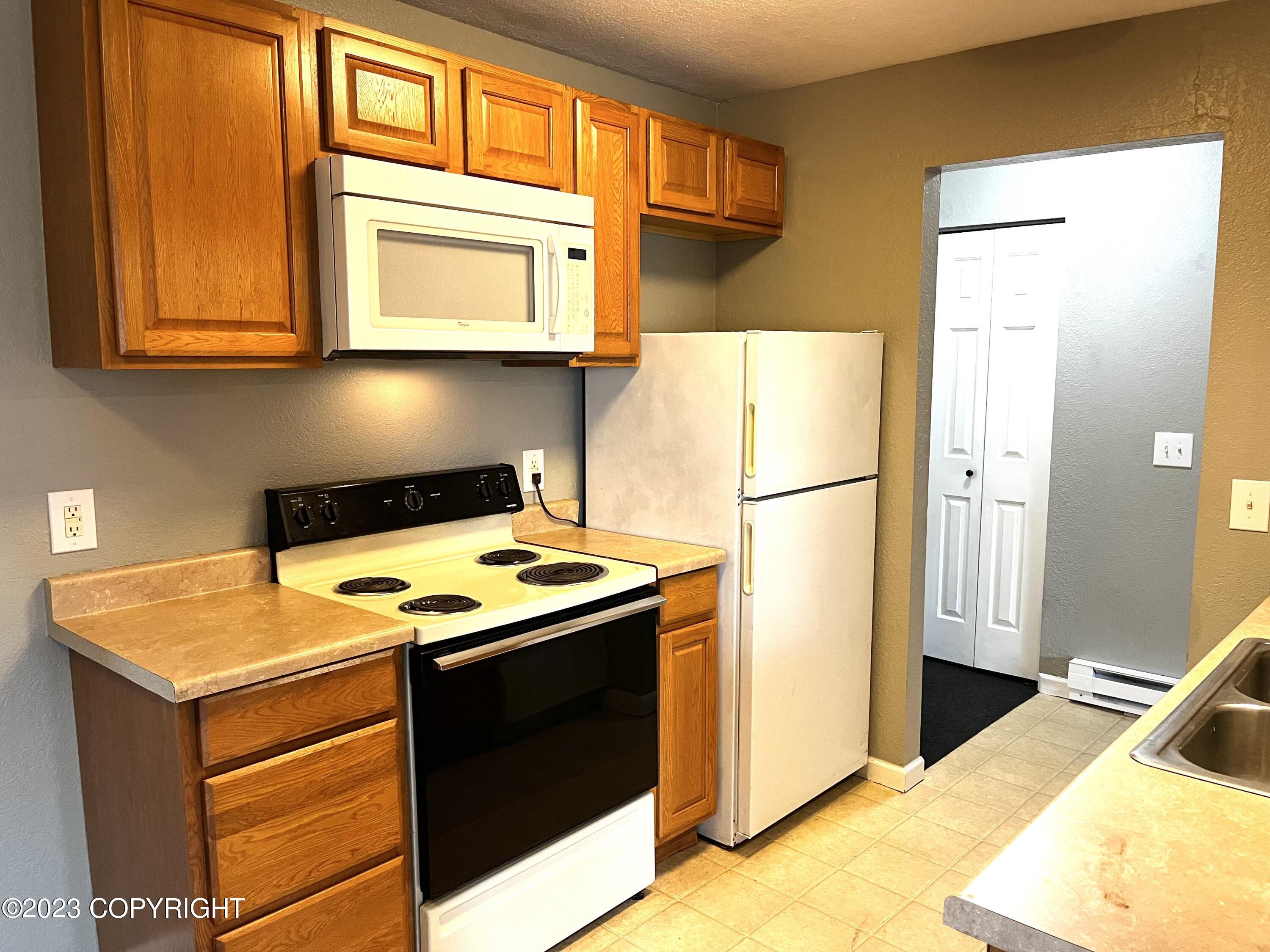 190 Grand Larry Street # A12 Unit: #A12