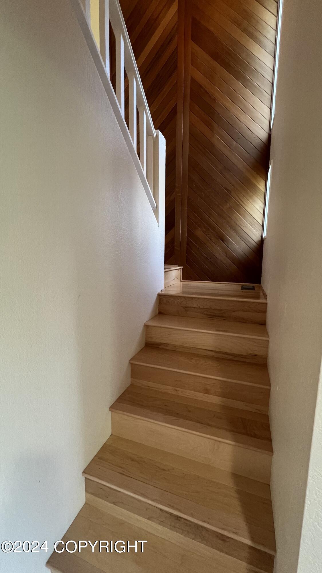 3823 Hampton Drive # 2F