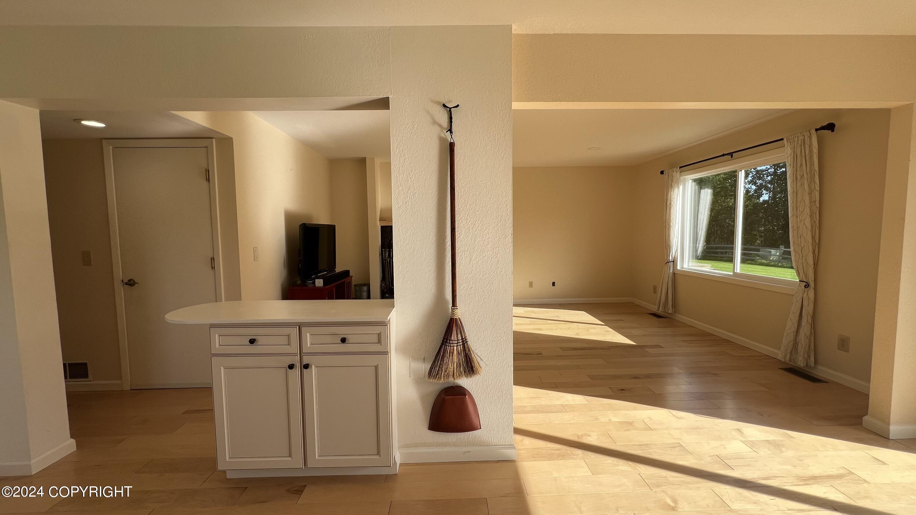 3823 Hampton Drive # 2F