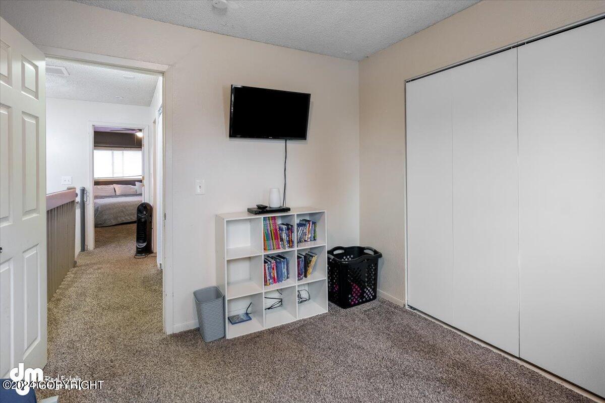 8921-8923 Woodstock Circle