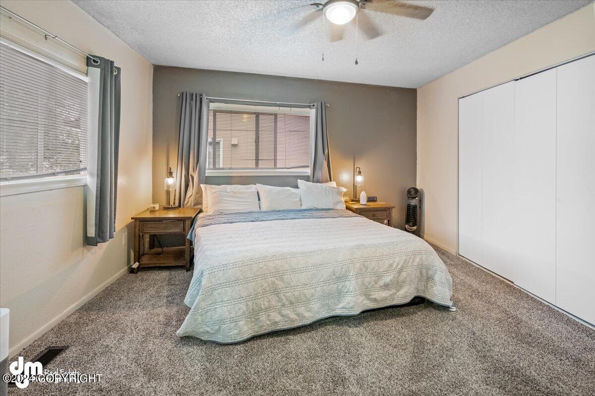 8921-8923 Woodstock Circle