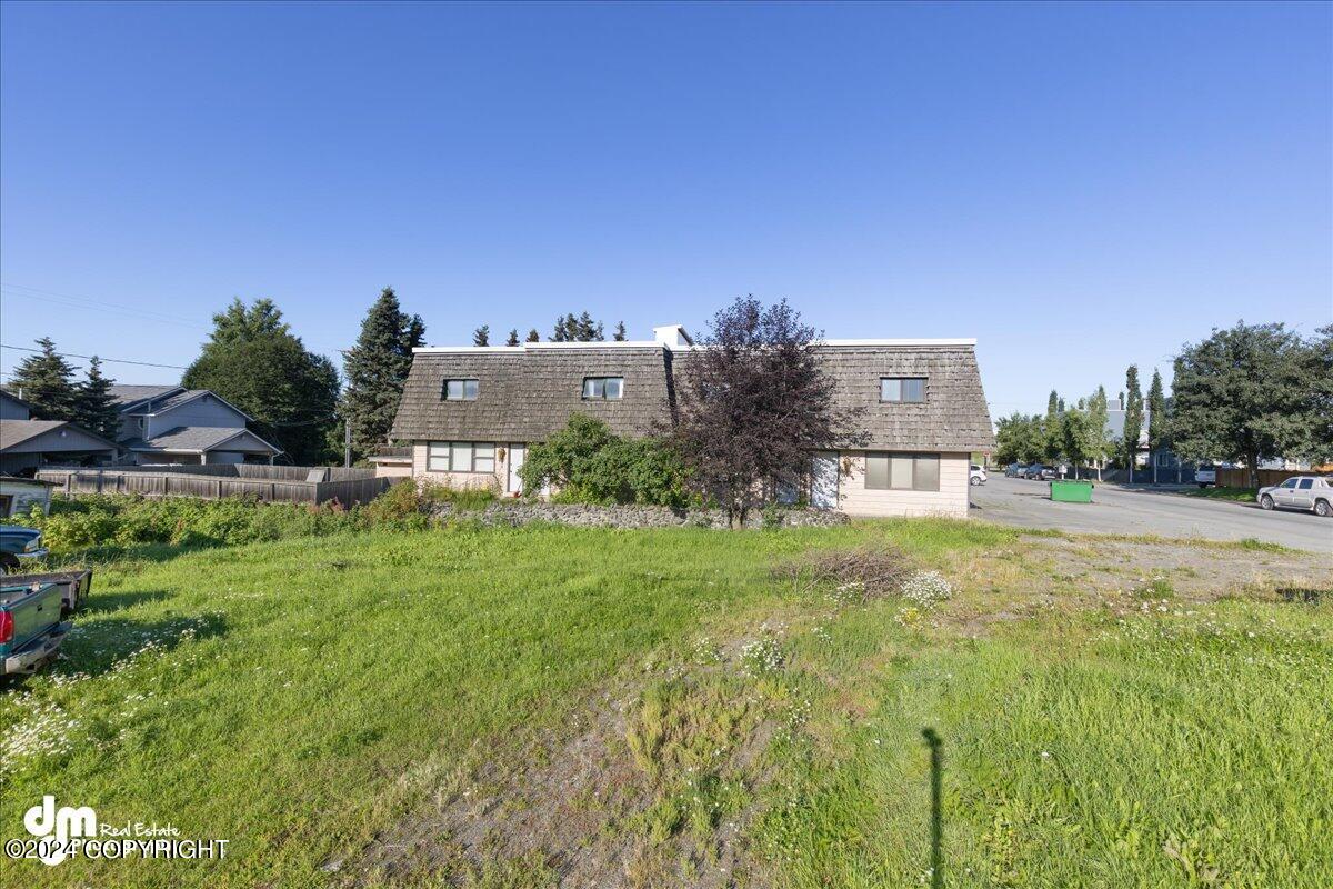 208 W 13th Avenue