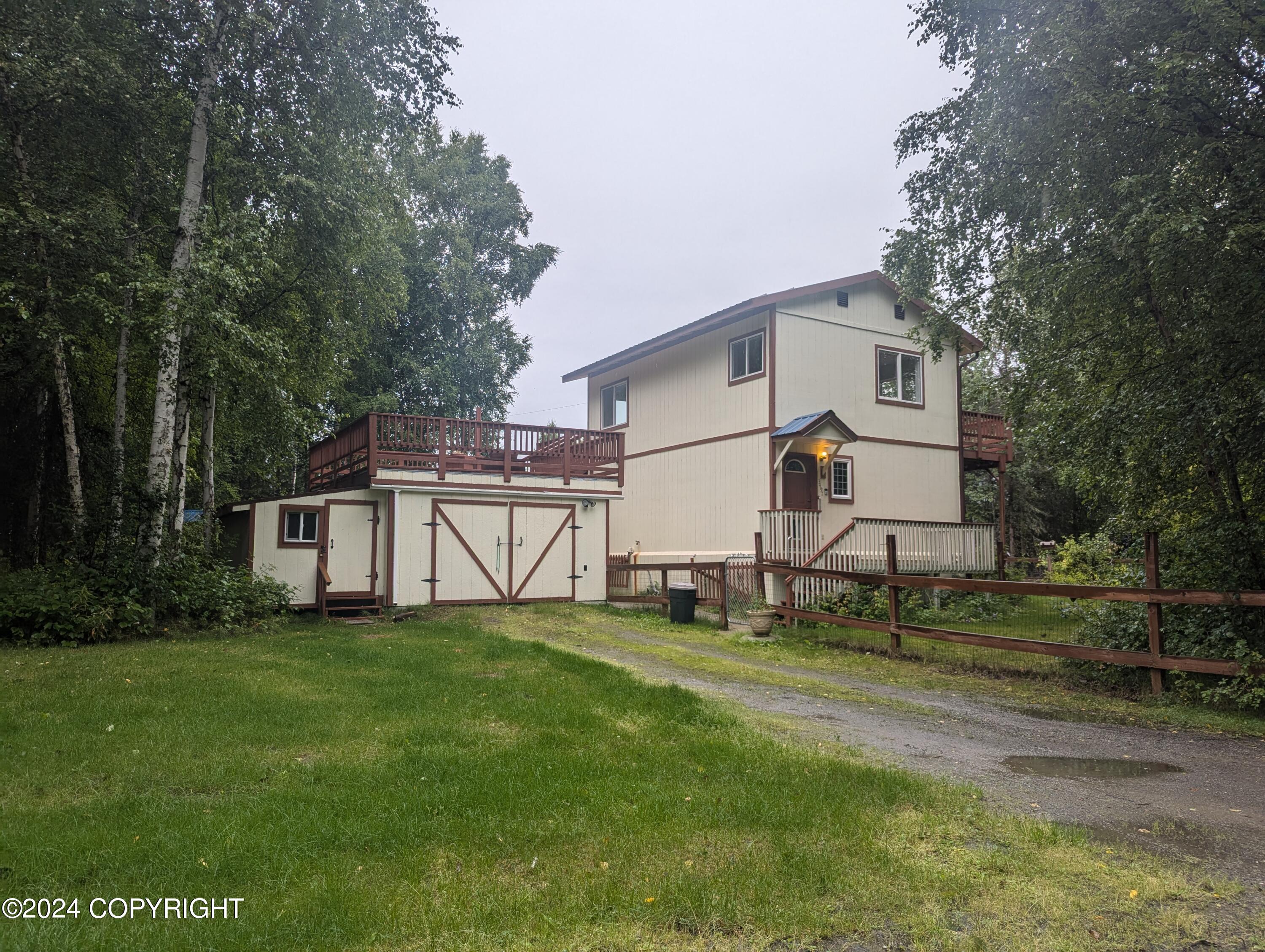 3497 S Lakeview Loop