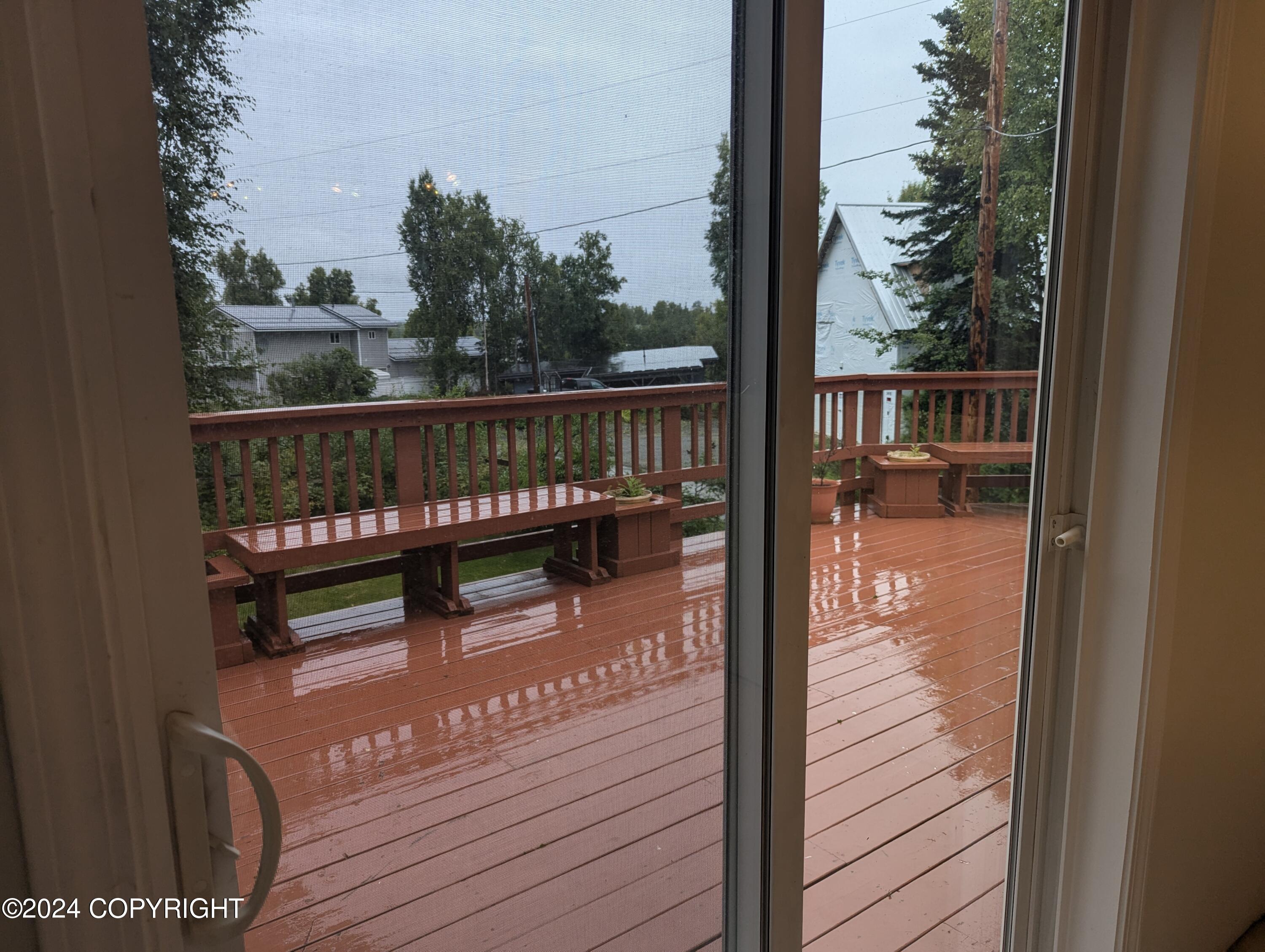 3497 S Lakeview Loop