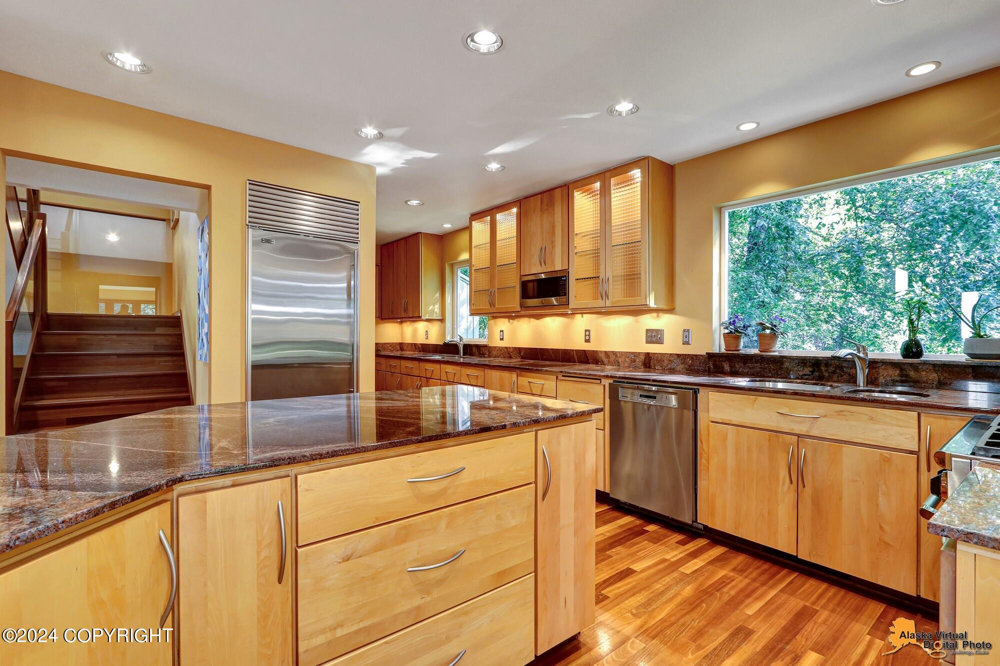 4871 Retriever Circle